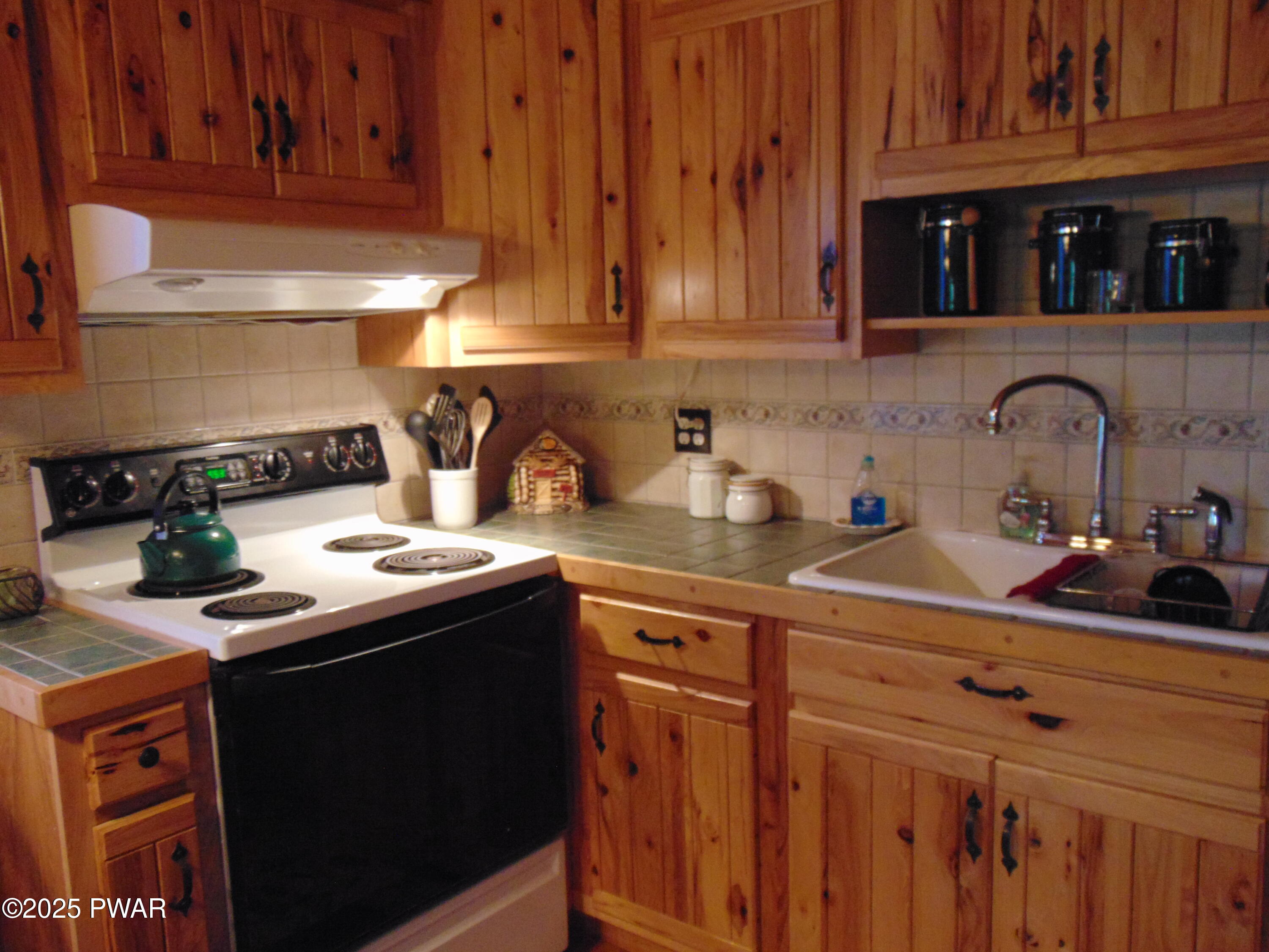105 Leonard Lane, Paupack, Pennsylvania image 23
