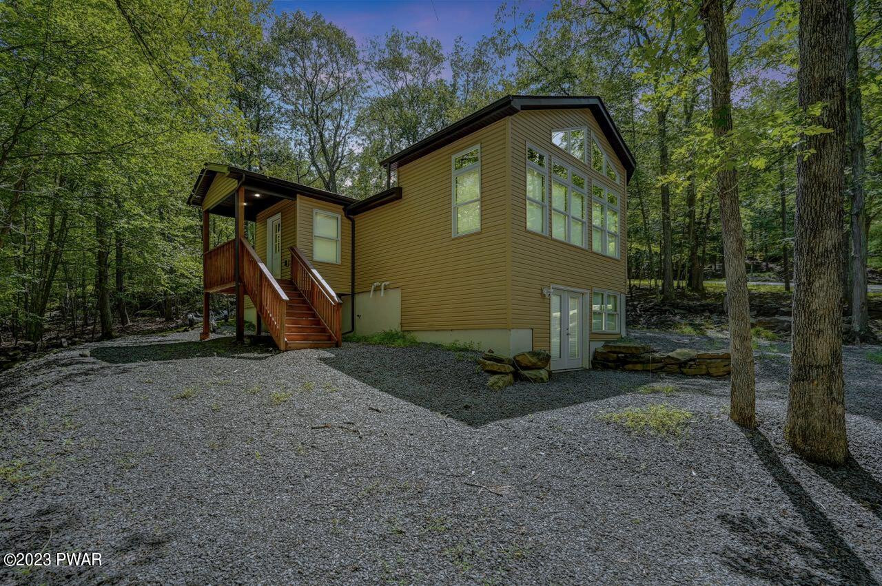 126 Plateau Drive, Lackawaxen, Pennsylvania image 1