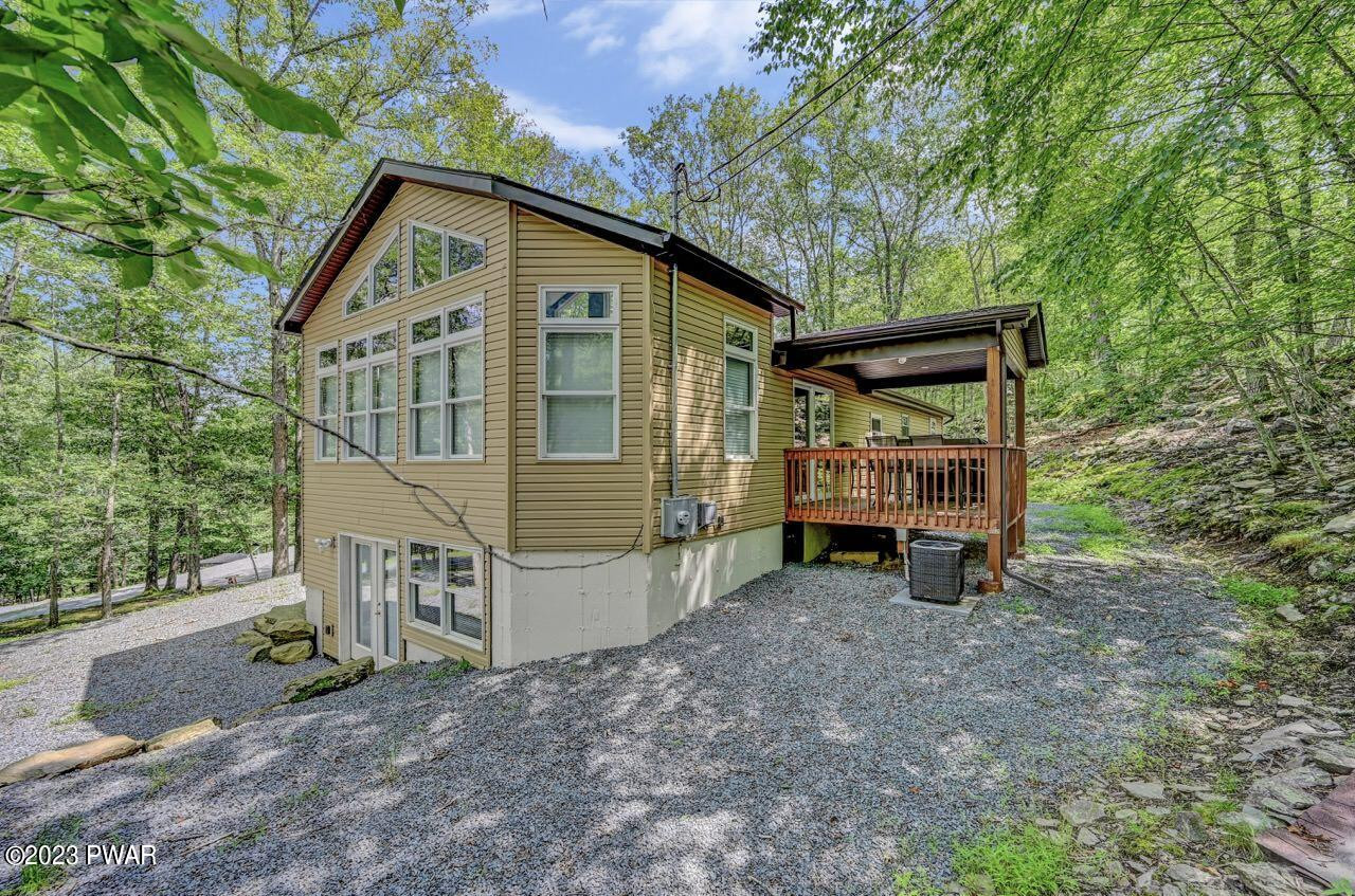 126 Plateau Drive, Lackawaxen, Pennsylvania image 4