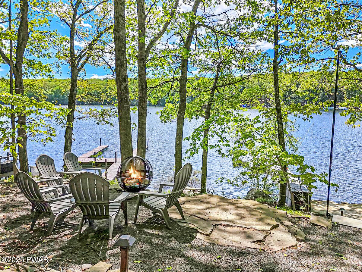 86 Paupack Point Road, Hawley, Pennsylvania image 3