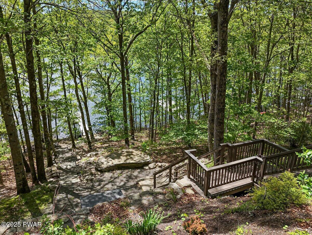 86 Paupack Point Road, Hawley, Pennsylvania image 44