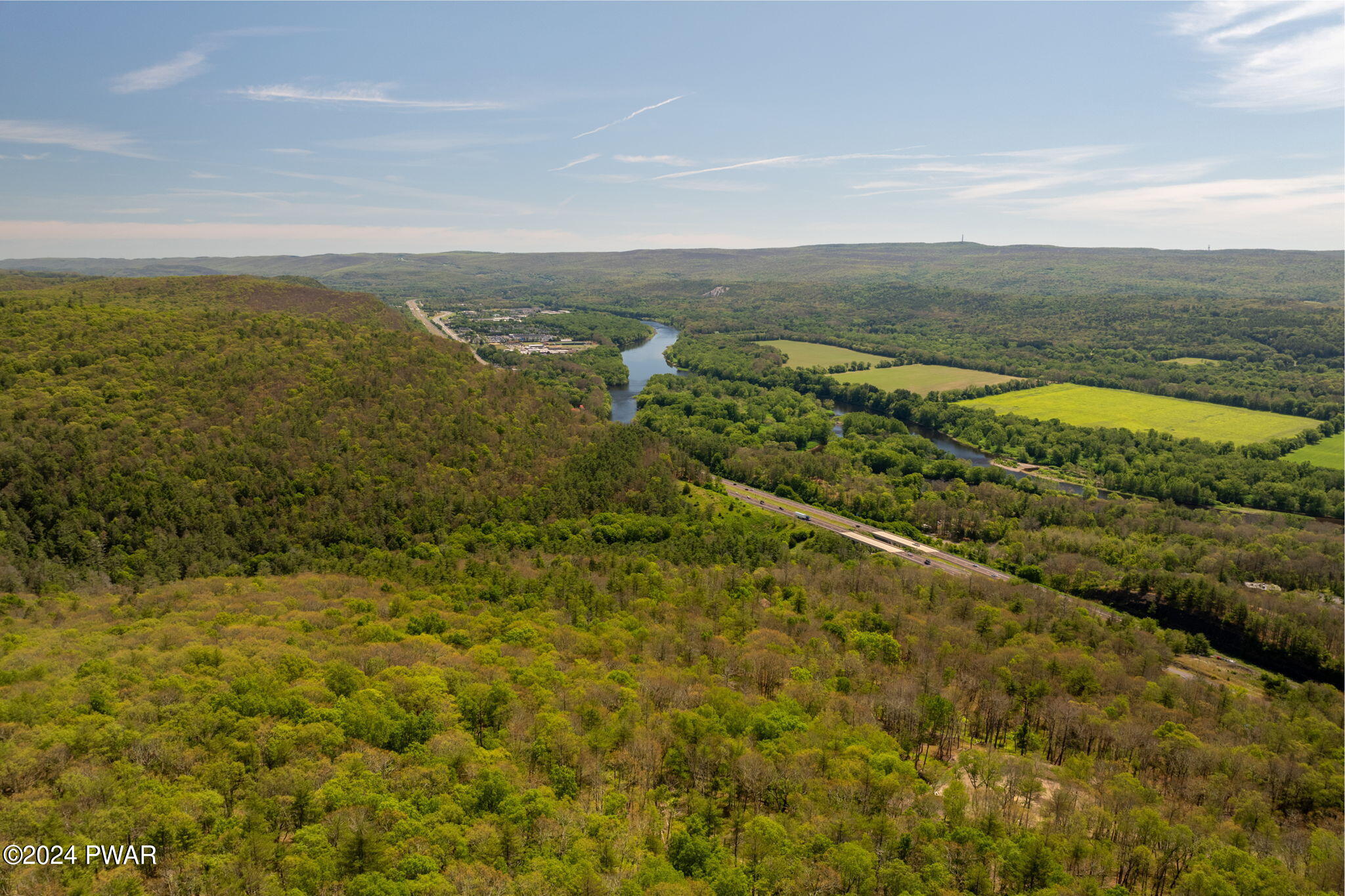 34 Gary Ln, Milford, Pennsylvania image 9