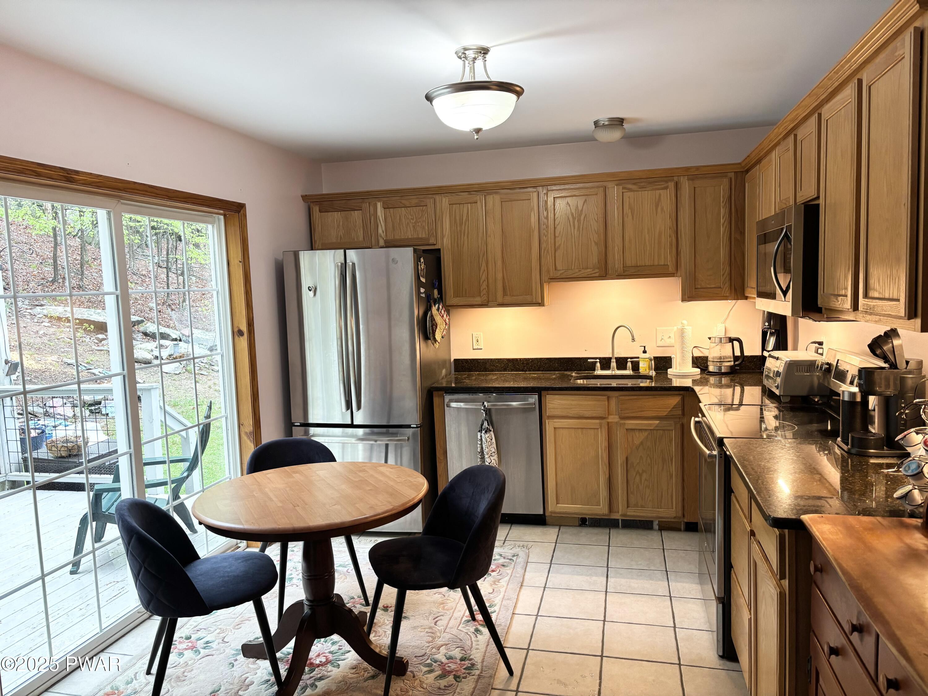 121 Sunset Drive, Milford, Pennsylvania image 8