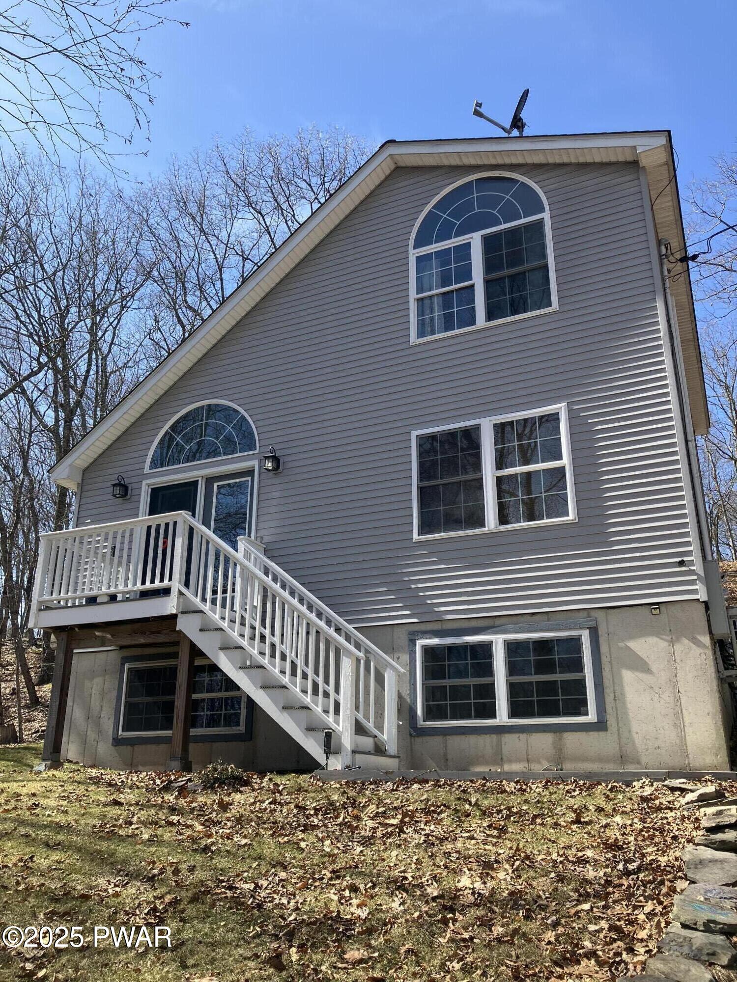 121 Sunset Drive, Milford, Pennsylvania image 1