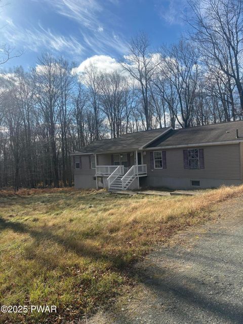 Homes For Sale - 114 Running Deer Drive<br/> Greentown, PA 18426