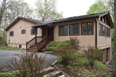 111 Cottonwood Drive, Lords Valley, PA 18428 - MLS#: PW241267