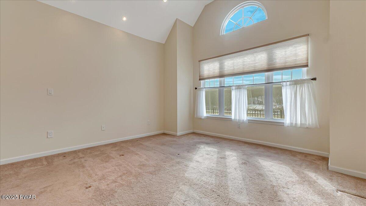 1010 Macintosh Way, Matamoras, Pennsylvania image 26