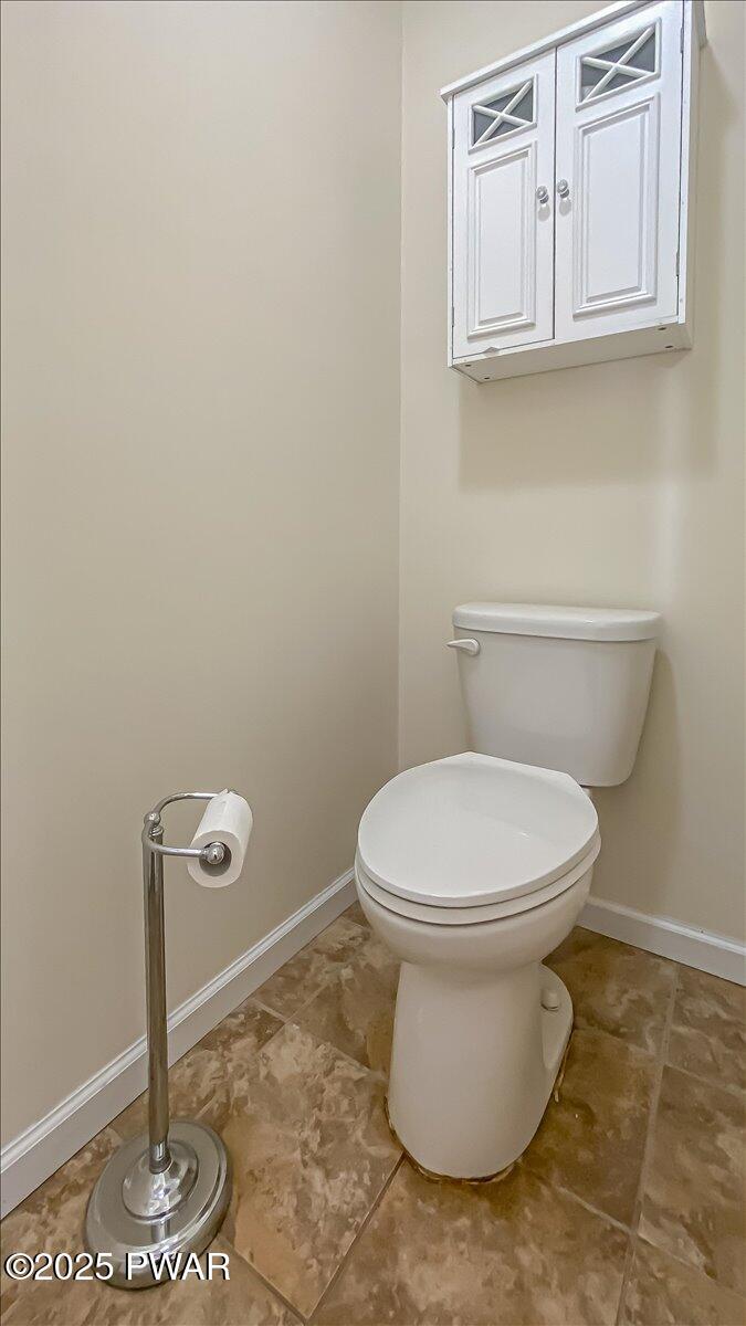 1010 Macintosh Way, Matamoras, Pennsylvania image 31