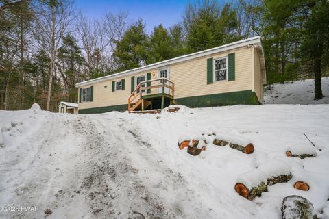 Homes For Sale - 111 Mountain Ash Drive<br/> Shohola, PA 18458