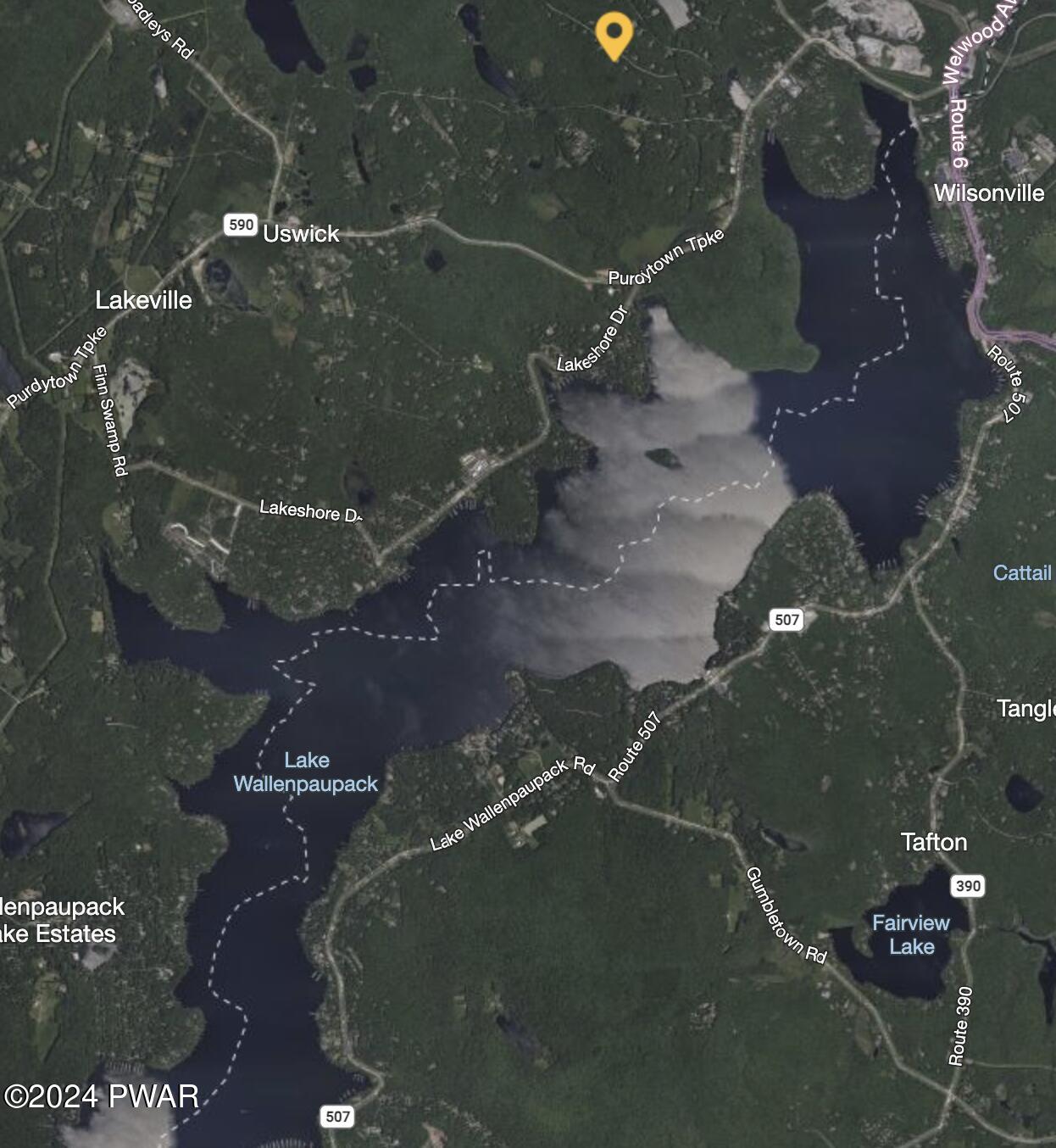 Hawley, Pennsylvania 18428, United States, 5 Bedrooms Bedrooms, ,4 BathroomsBathrooms,Residential,Pending,53322