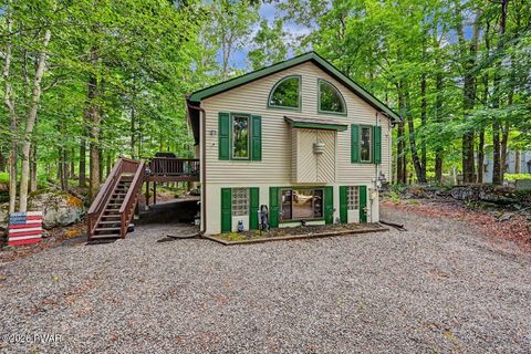 Homes For Sale - 27 Burnwood Point<br/> Lake Ariel, PA 18436
