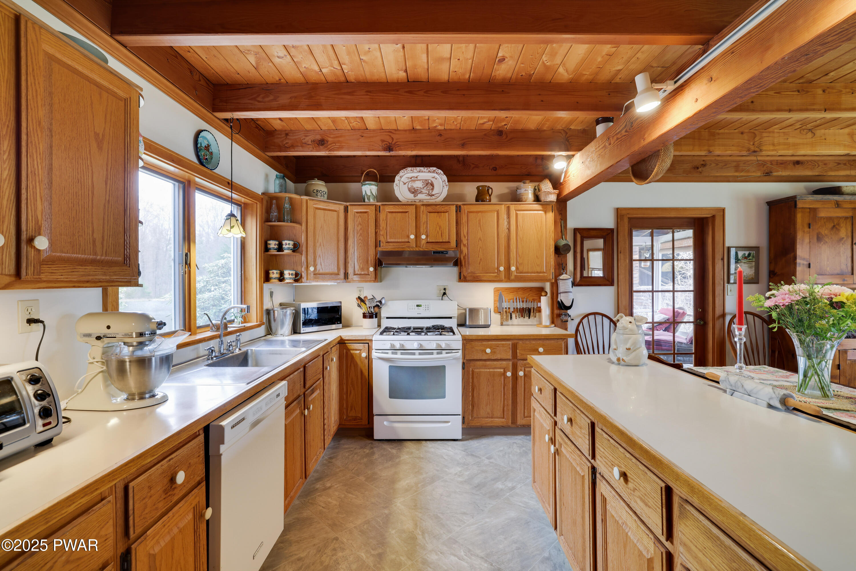 1199 Avoy Road, Lakeville, Pennsylvania image 18