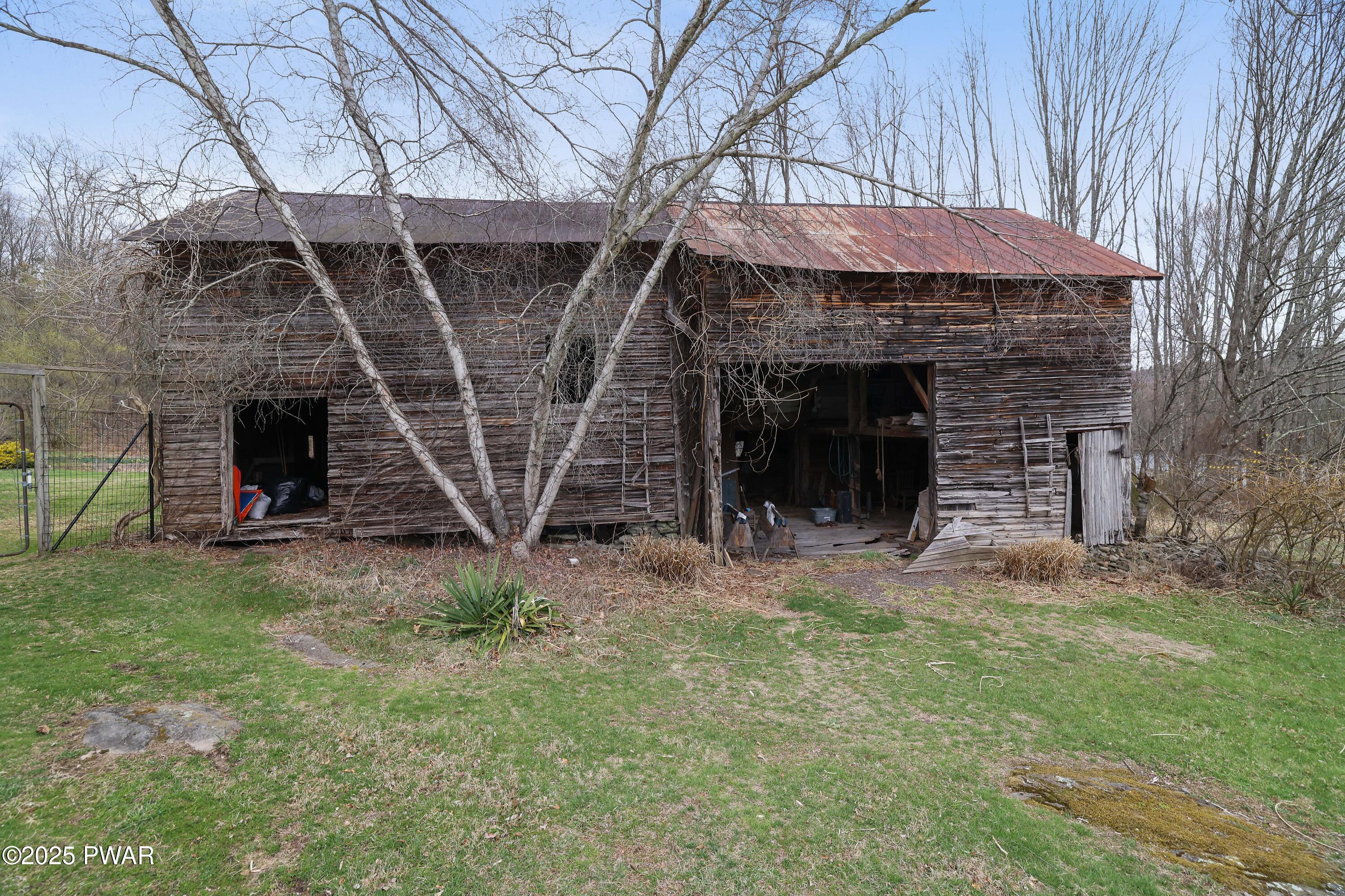 1199 Avoy Road, Lakeville, Pennsylvania image 43
