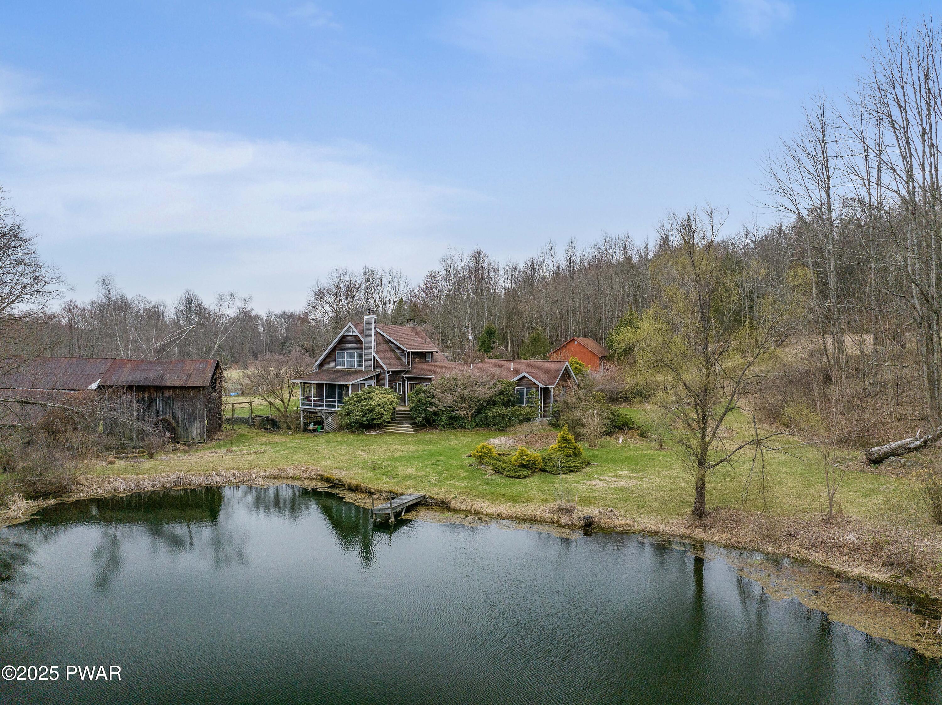 1199 Avoy Road, Lakeville, Pennsylvania image 2