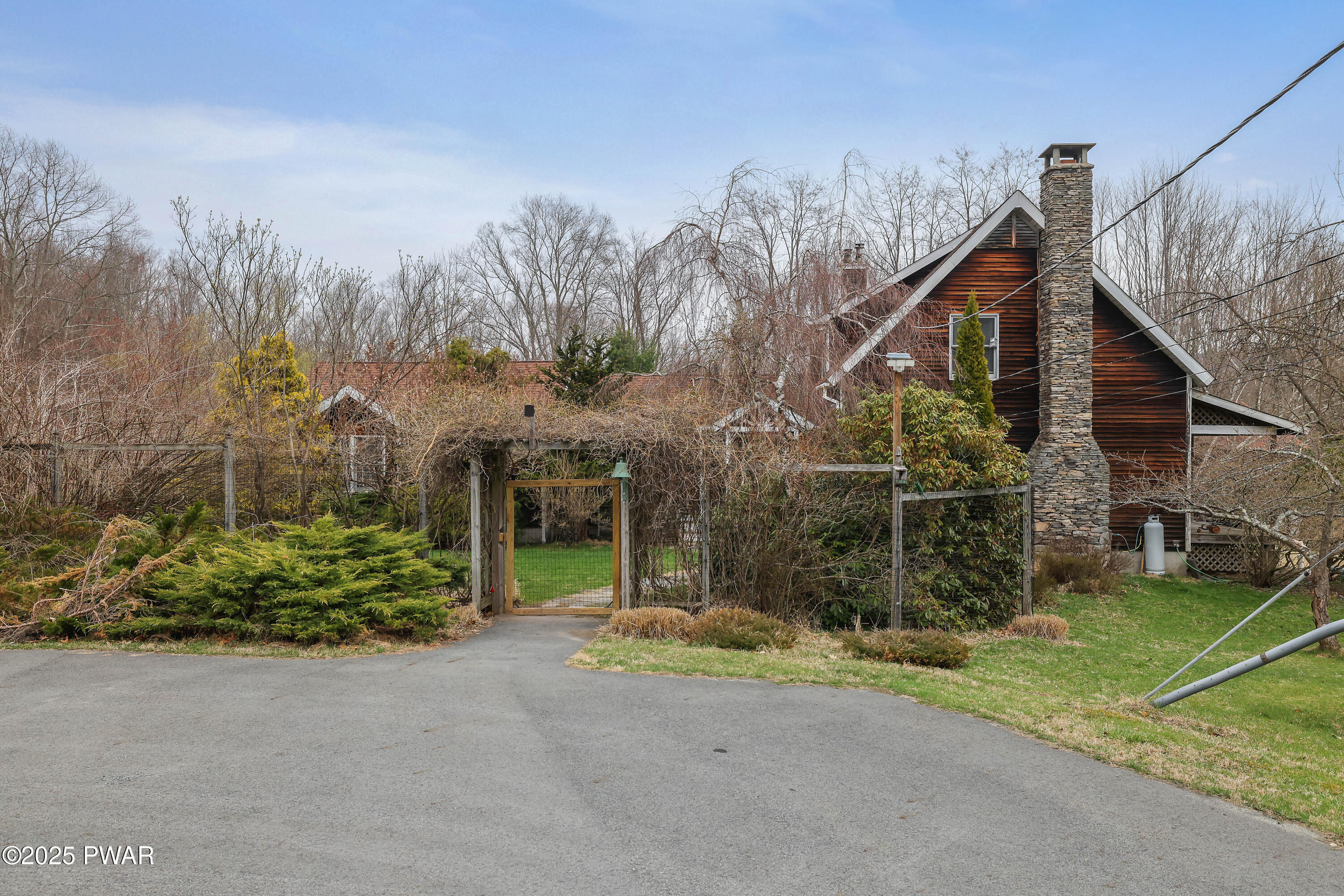 1199 Avoy Road, Lakeville, Pennsylvania image 10