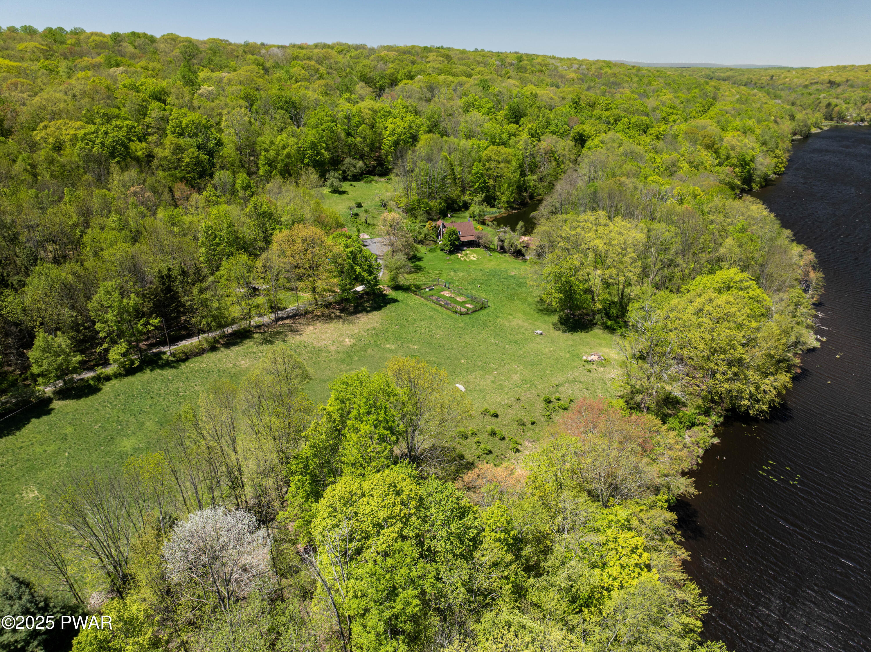1199 Avoy Road, Lakeville, Pennsylvania image 5