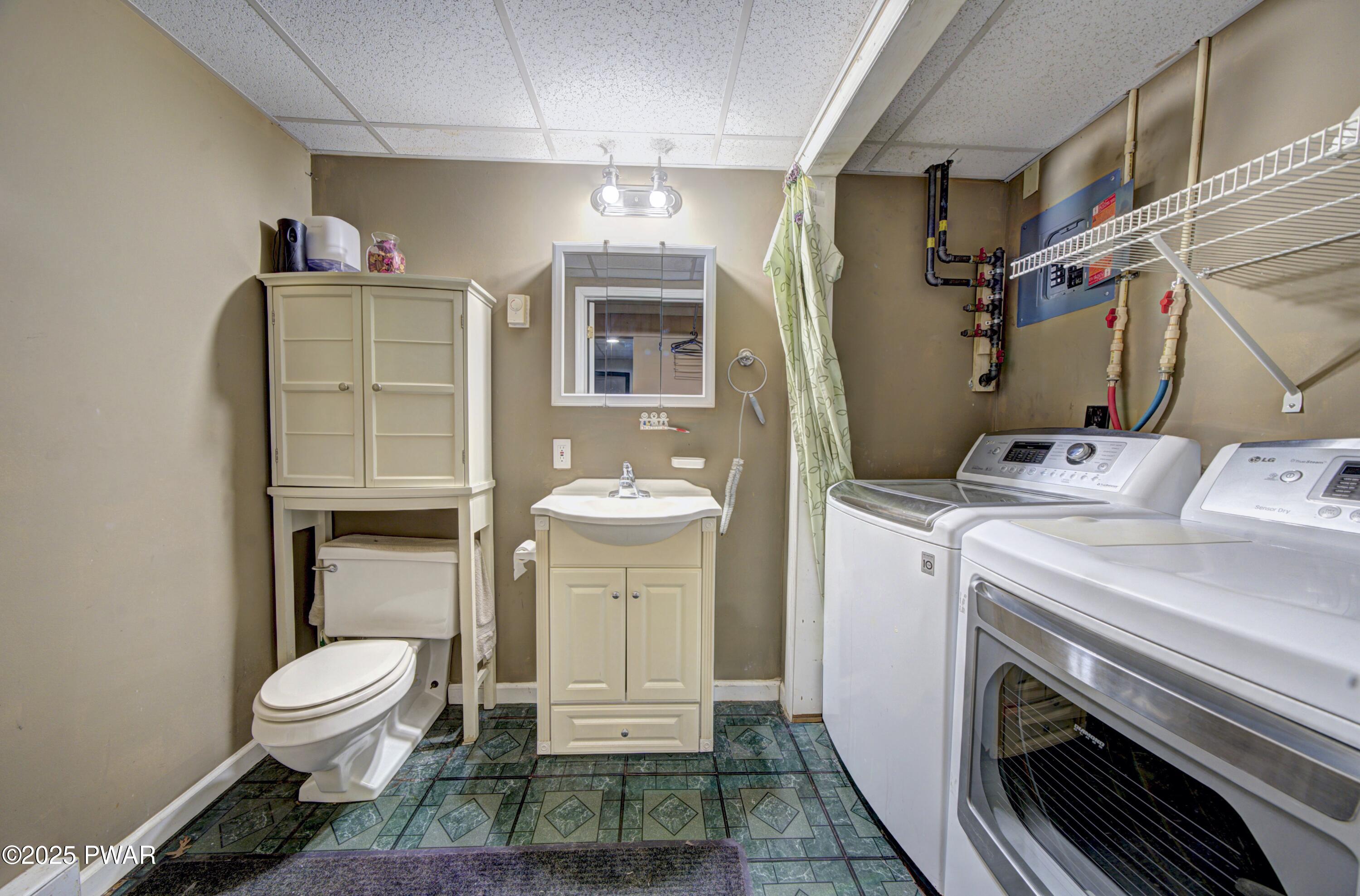 800 Song Mountain Terrace, Tafton, Pennsylvania image 35