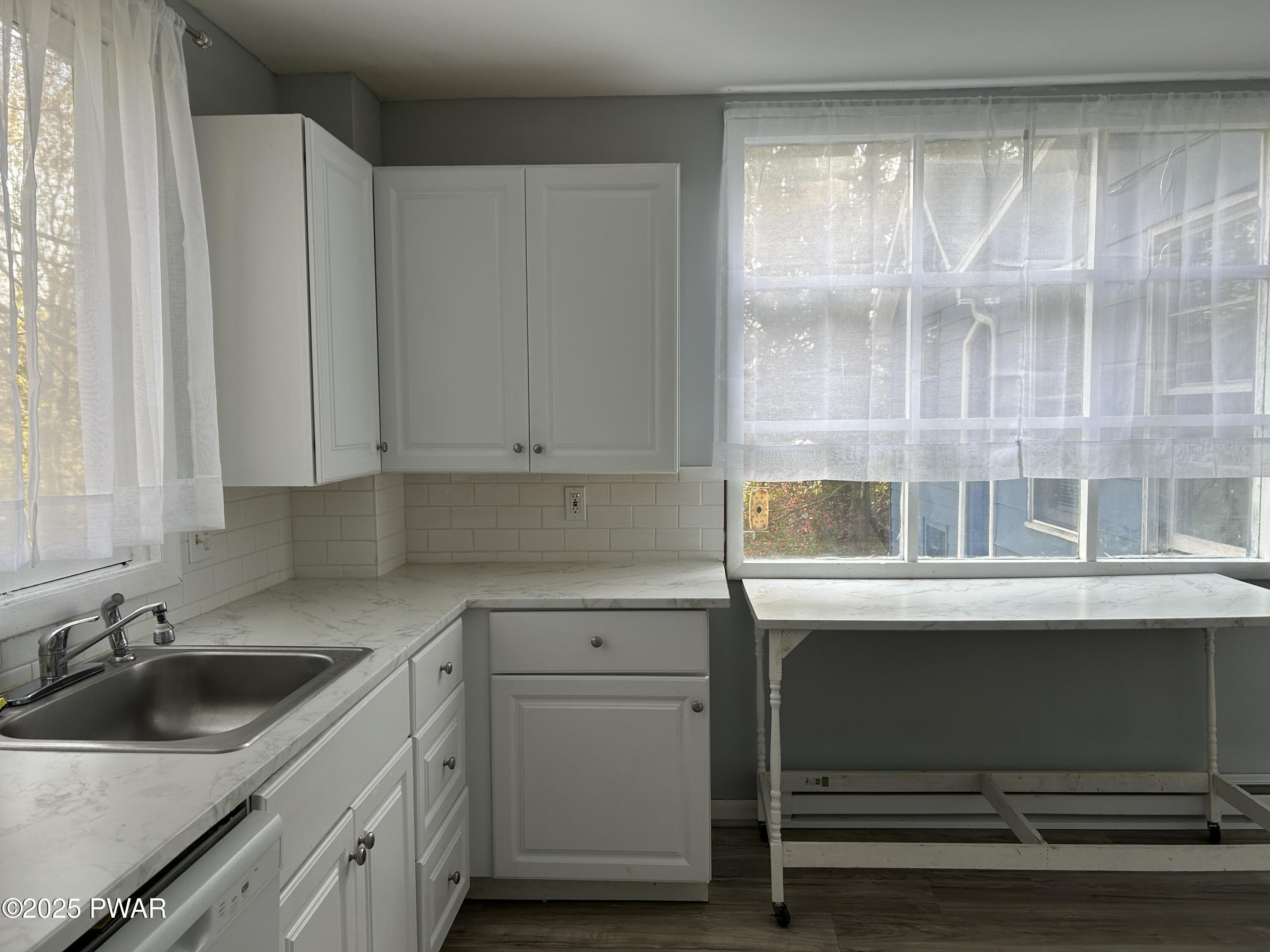 887 Maple Avenue, Honesdale, Pennsylvania image 17