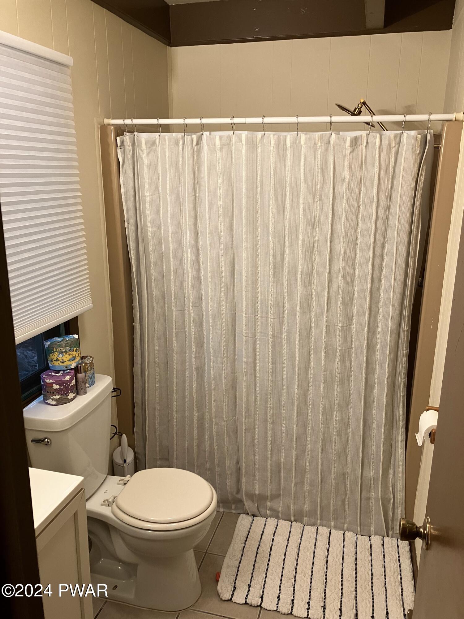 Lords Valley, Pennsylvania 18428, United States, 3 Bedrooms Bedrooms, ,2 BathroomsBathrooms,Residential,Active,68939