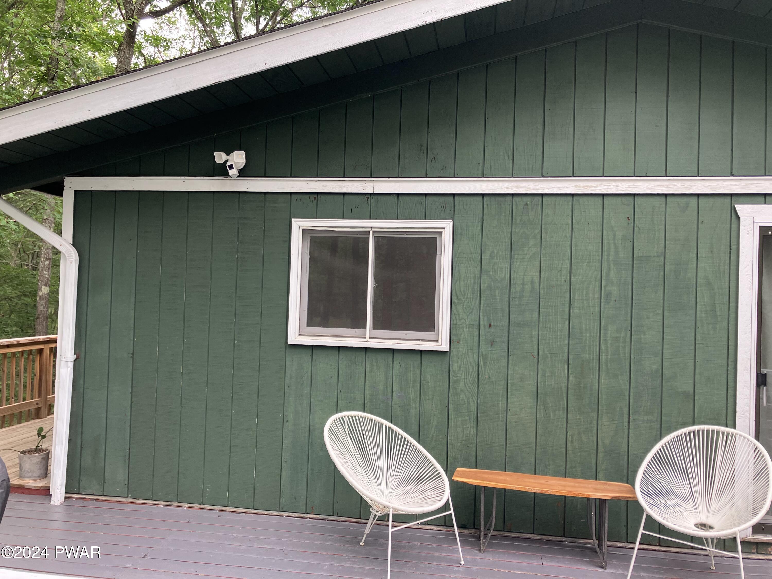 Lords Valley, Pennsylvania 18428, United States, 3 Bedrooms Bedrooms, ,2 BathroomsBathrooms,Residential,Active,68939