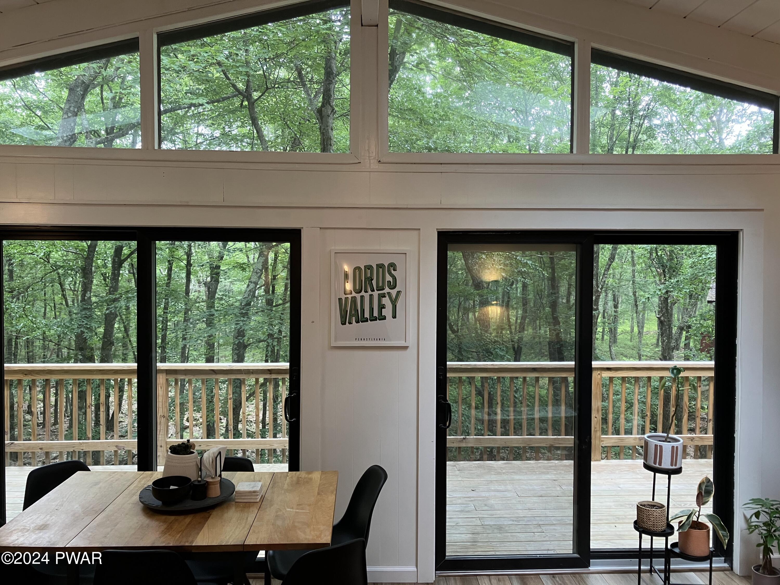 Lords Valley, Pennsylvania 18428, United States, 3 Bedrooms Bedrooms, ,2 BathroomsBathrooms,Residential,Active,68939