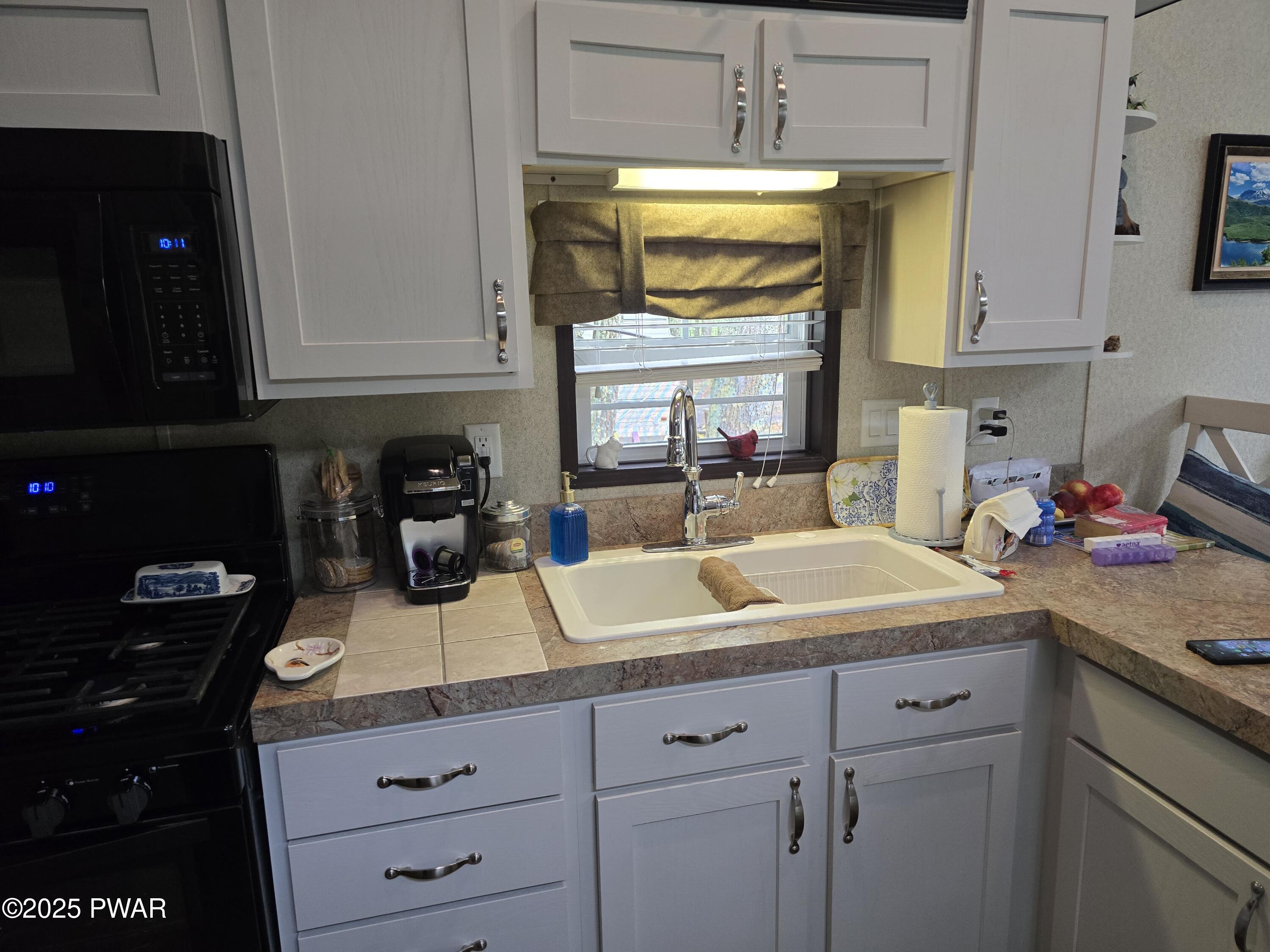 128 Deer Run, Milford, Pennsylvania image 13