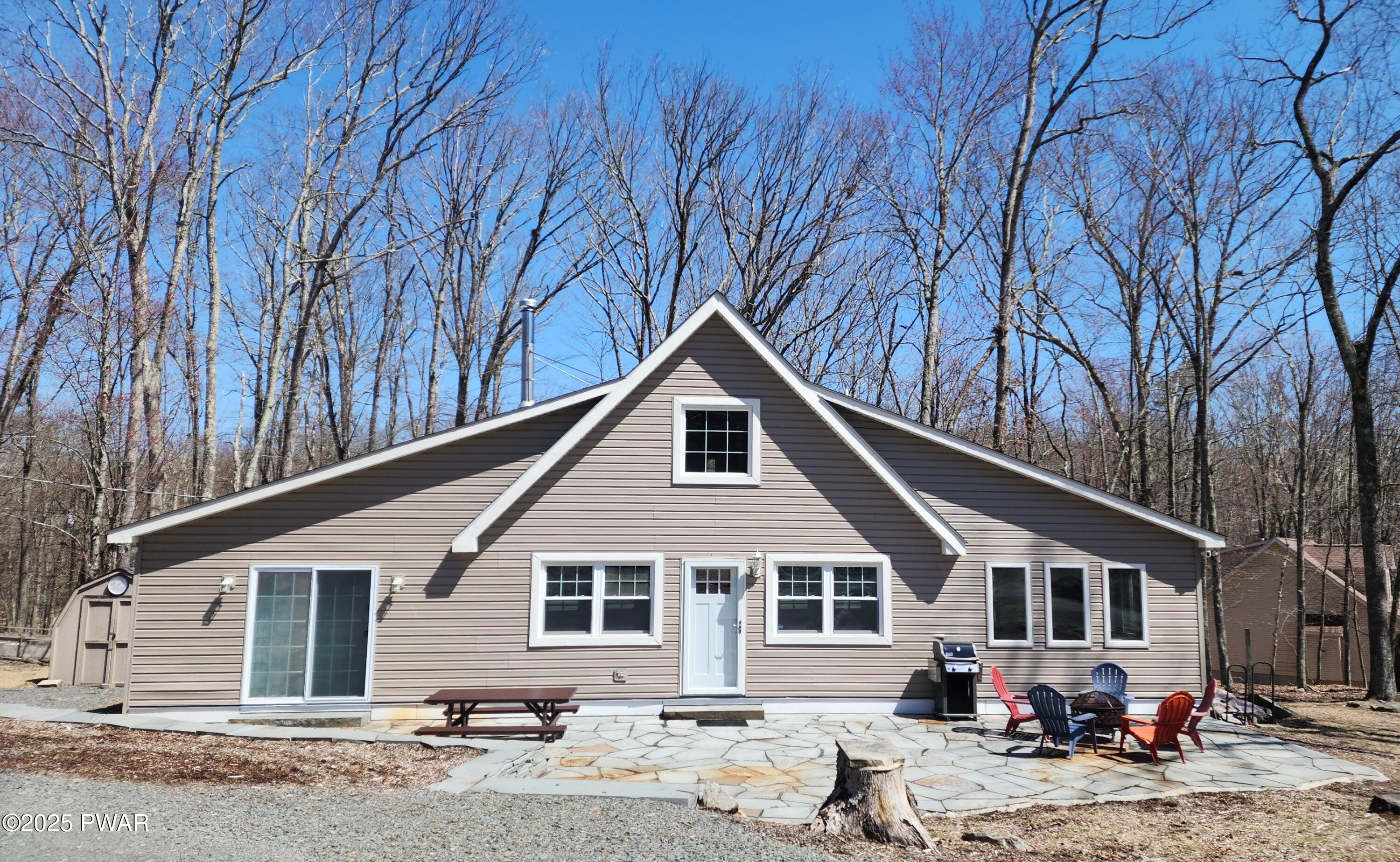 213 Powderhorn Drive, Lackawaxen, Pennsylvania image 1