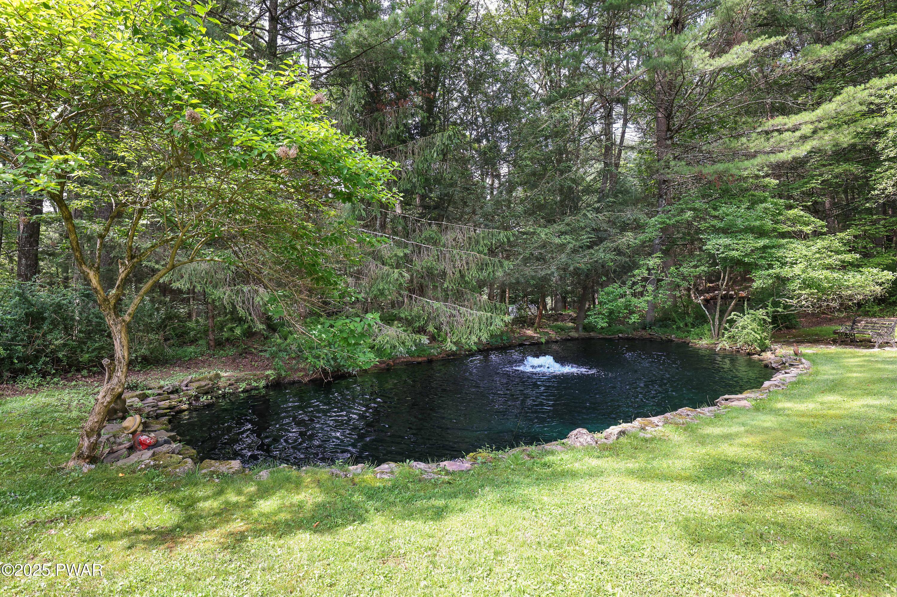 Hawley, Pennsylvania 18428, United States, 1 Bedroom Bedrooms, ,1 BathroomBathrooms,Residential,Active,171516