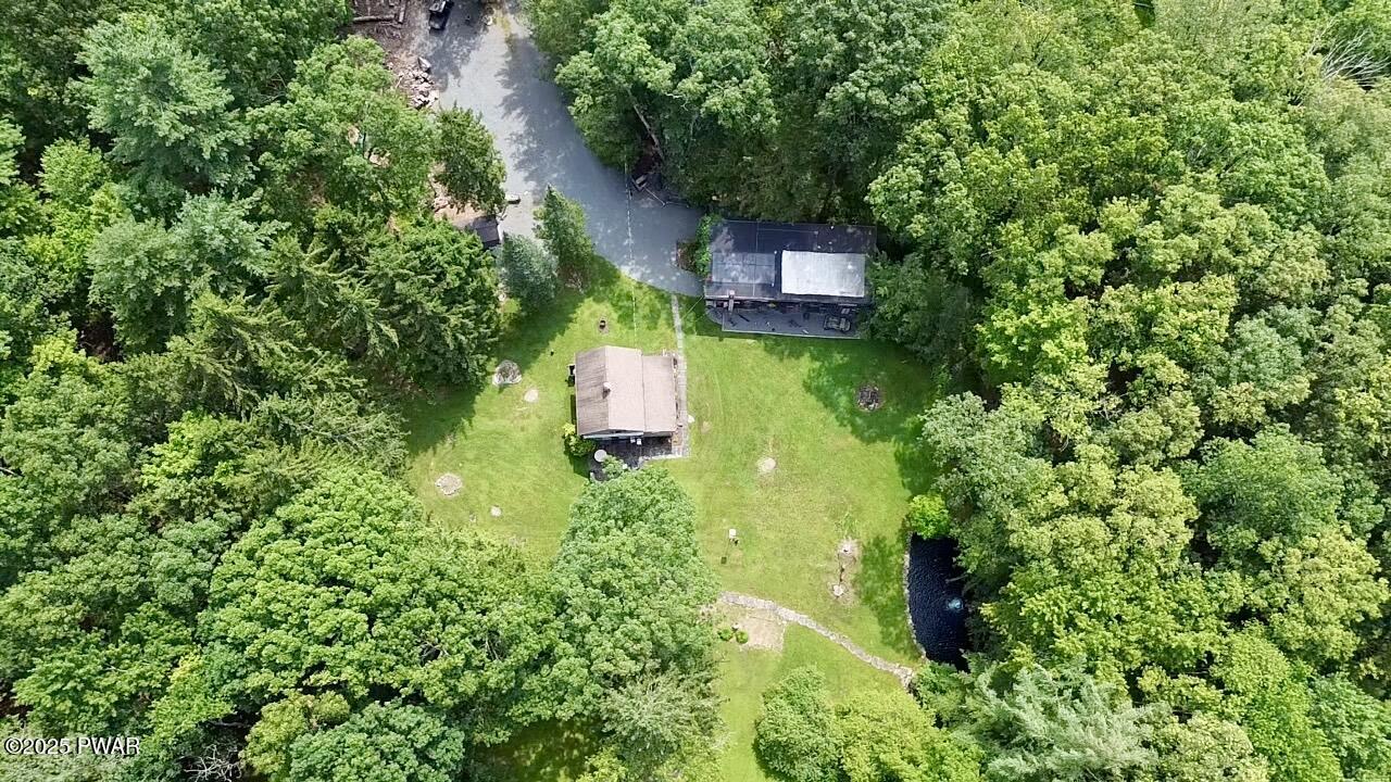 Hawley, Pennsylvania 18428, United States, 1 Bedroom Bedrooms, ,1 BathroomBathrooms,Residential,Active,171516