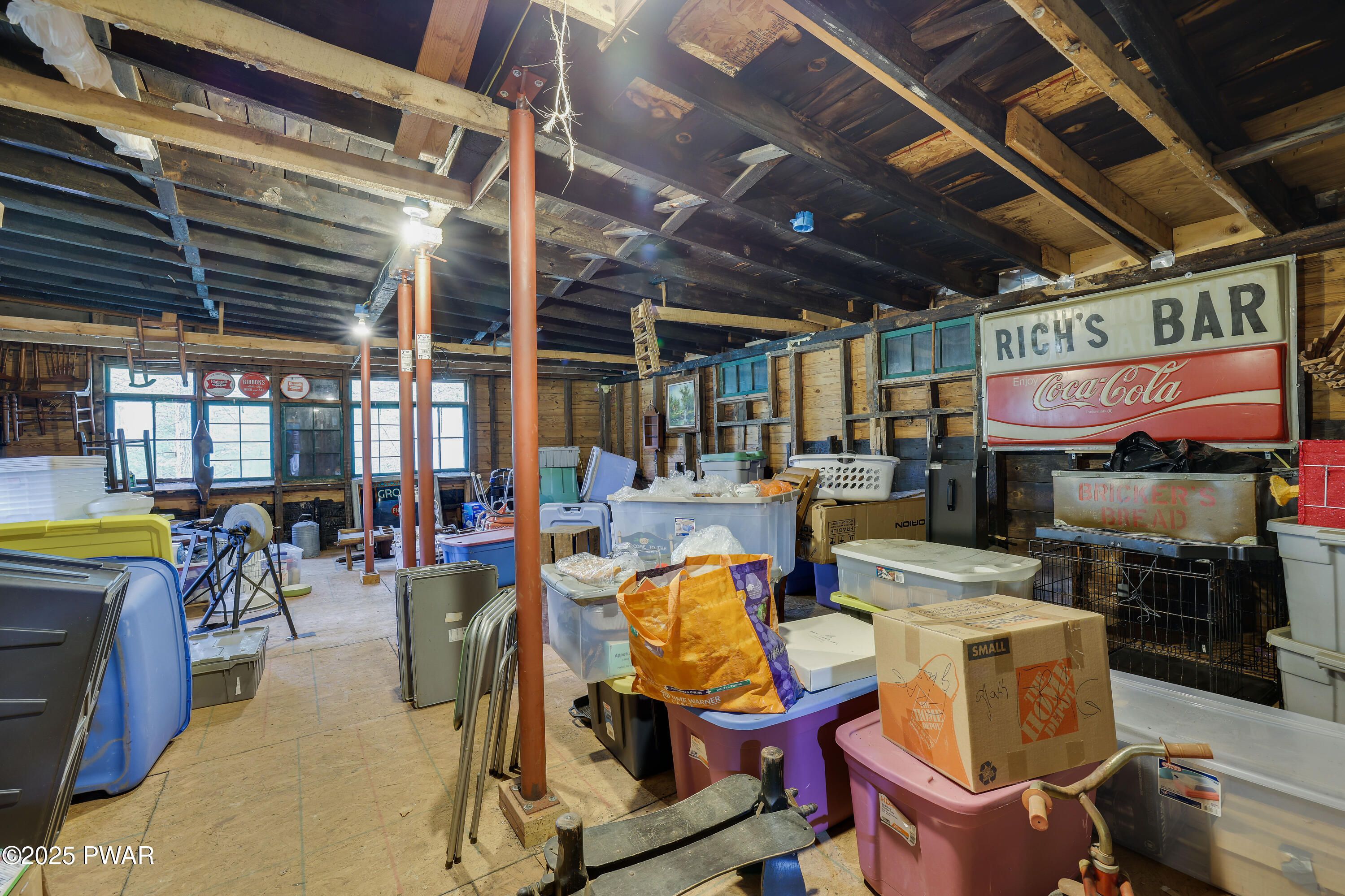 Hawley, Pennsylvania 18428, United States, 1 Bedroom Bedrooms, ,1 BathroomBathrooms,Residential,Active,171516