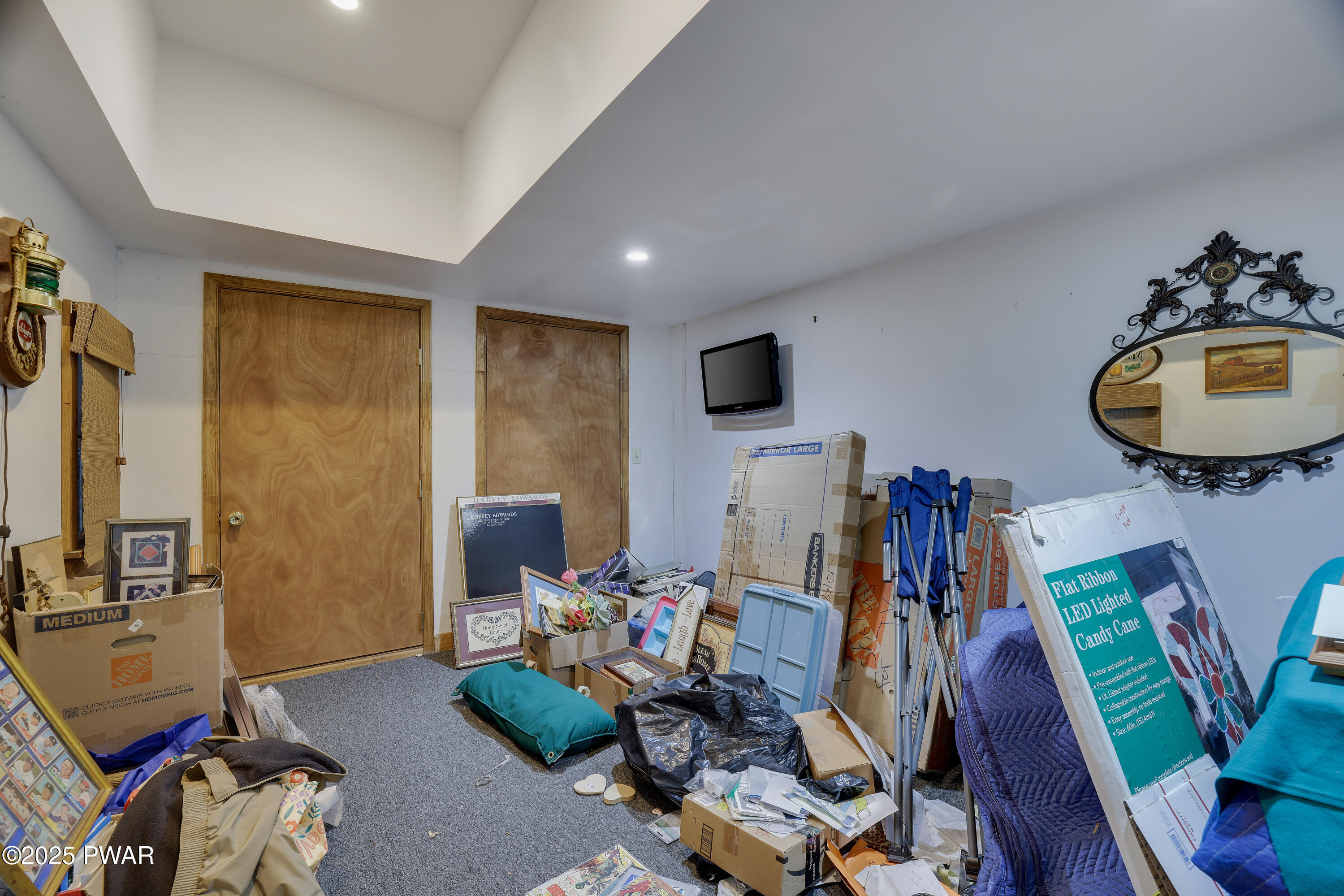 Hawley, Pennsylvania 18428, United States, 1 Bedroom Bedrooms, ,1 BathroomBathrooms,Residential,Active,171516