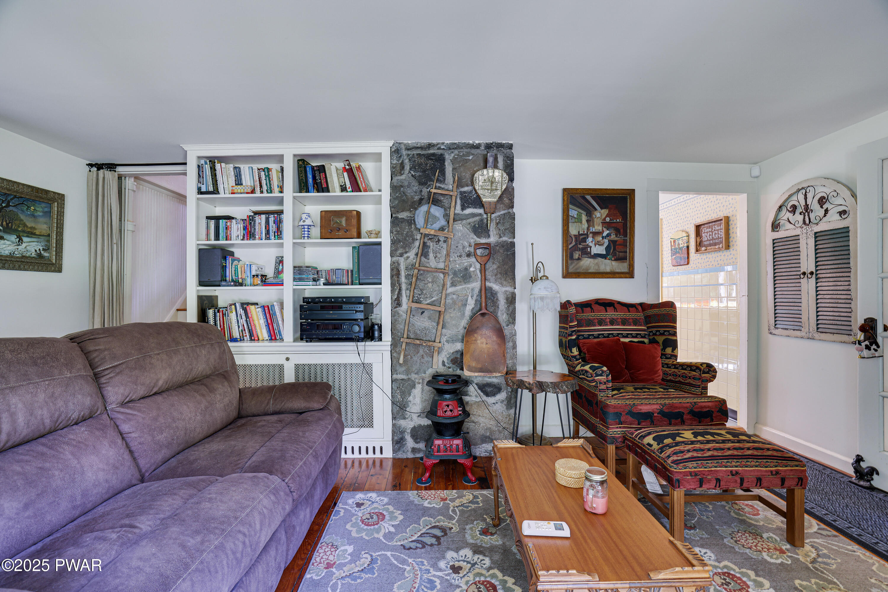 Hawley, Pennsylvania 18428, United States, 1 Bedroom Bedrooms, ,1 BathroomBathrooms,Residential,Active,171516