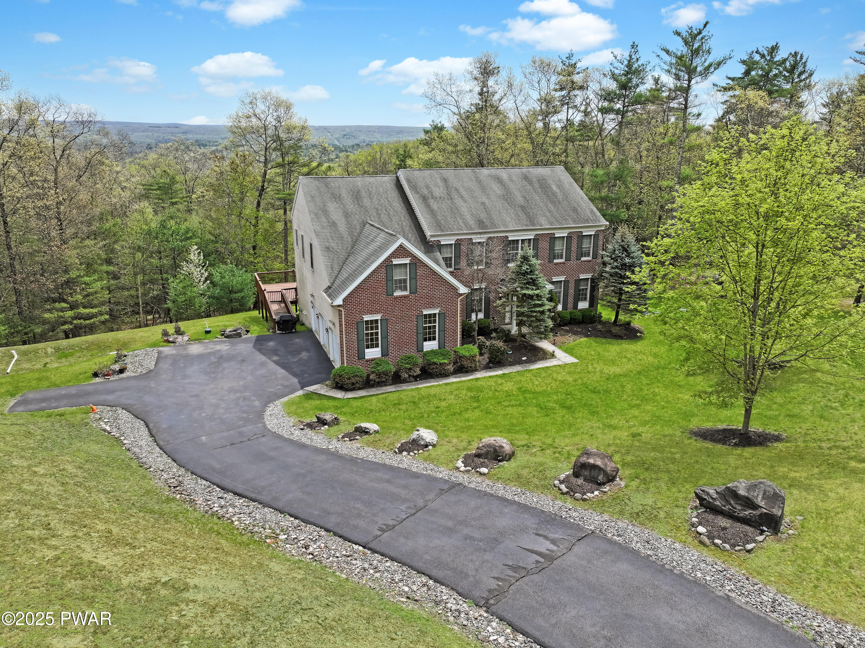 173 Skyline Drive, Milford, Pennsylvania image 3