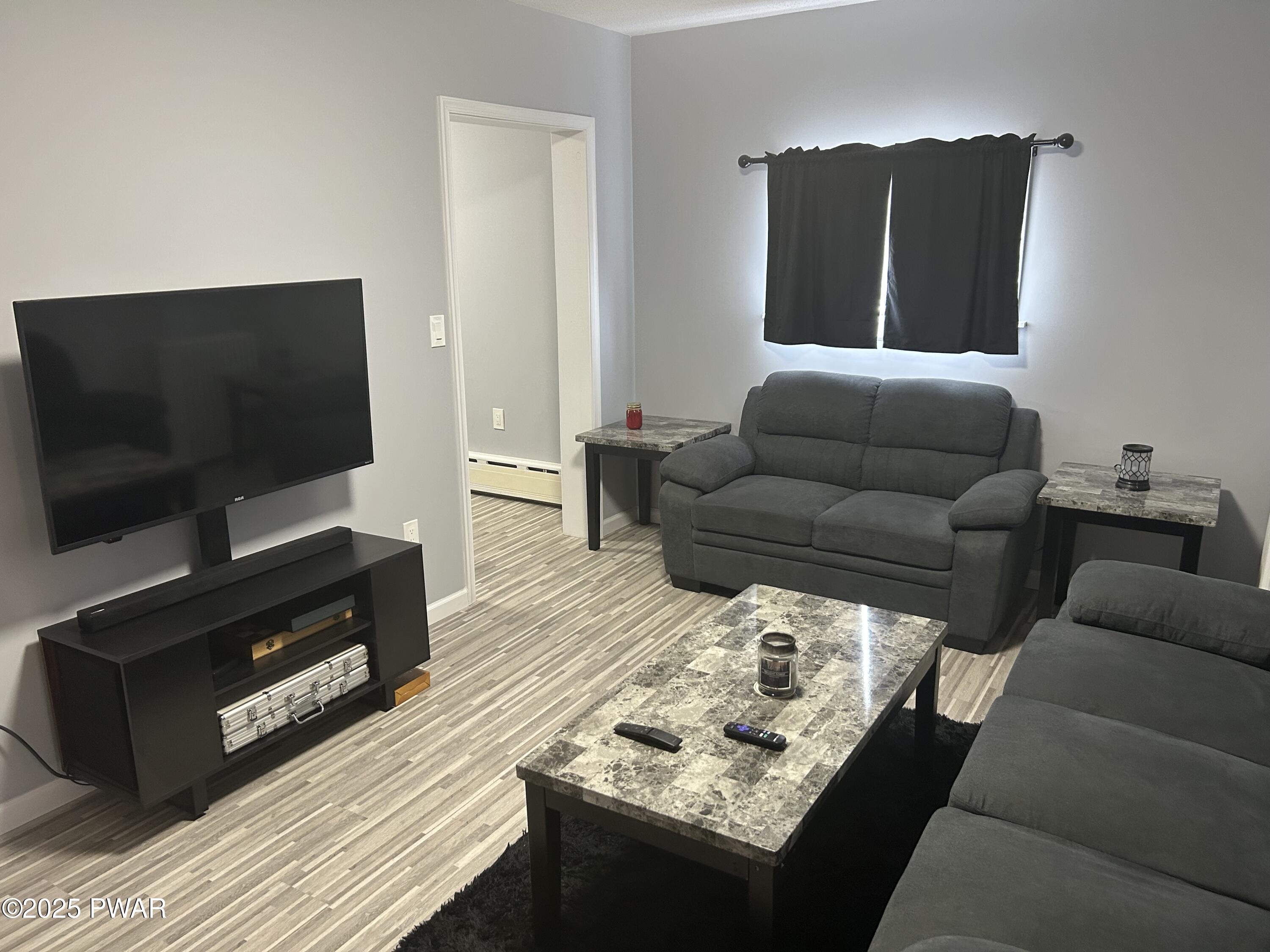 33 Maple Avenue, Carbondale, Pennsylvania image 5