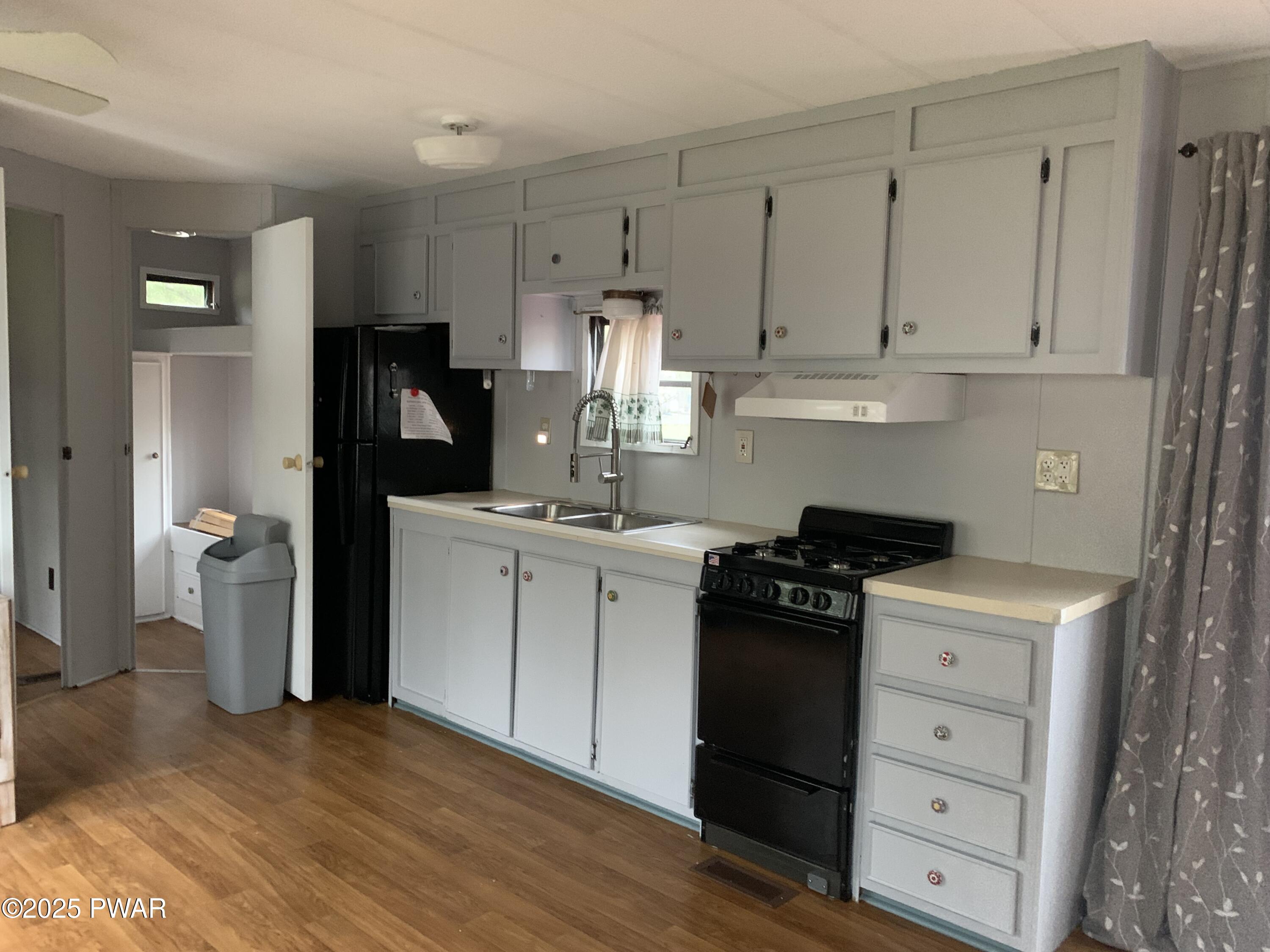 136 Birchy Brook Drive, Milford, Pennsylvania image 4