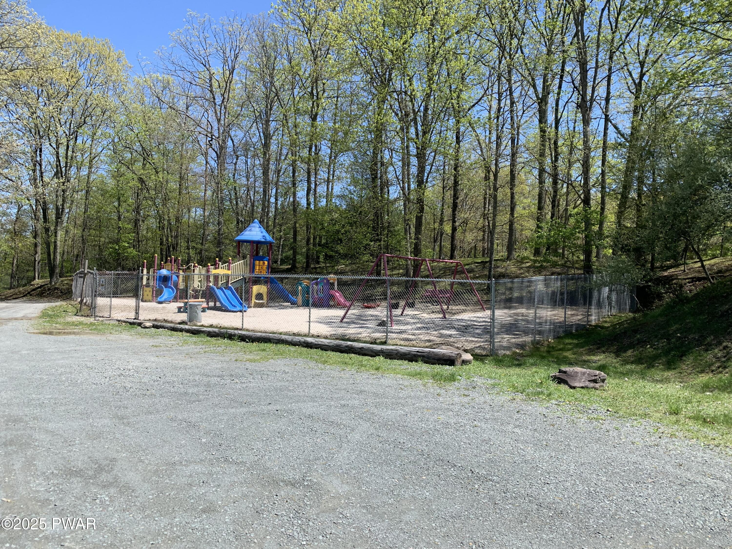 136 Birchy Brook Drive, Milford, Pennsylvania image 19