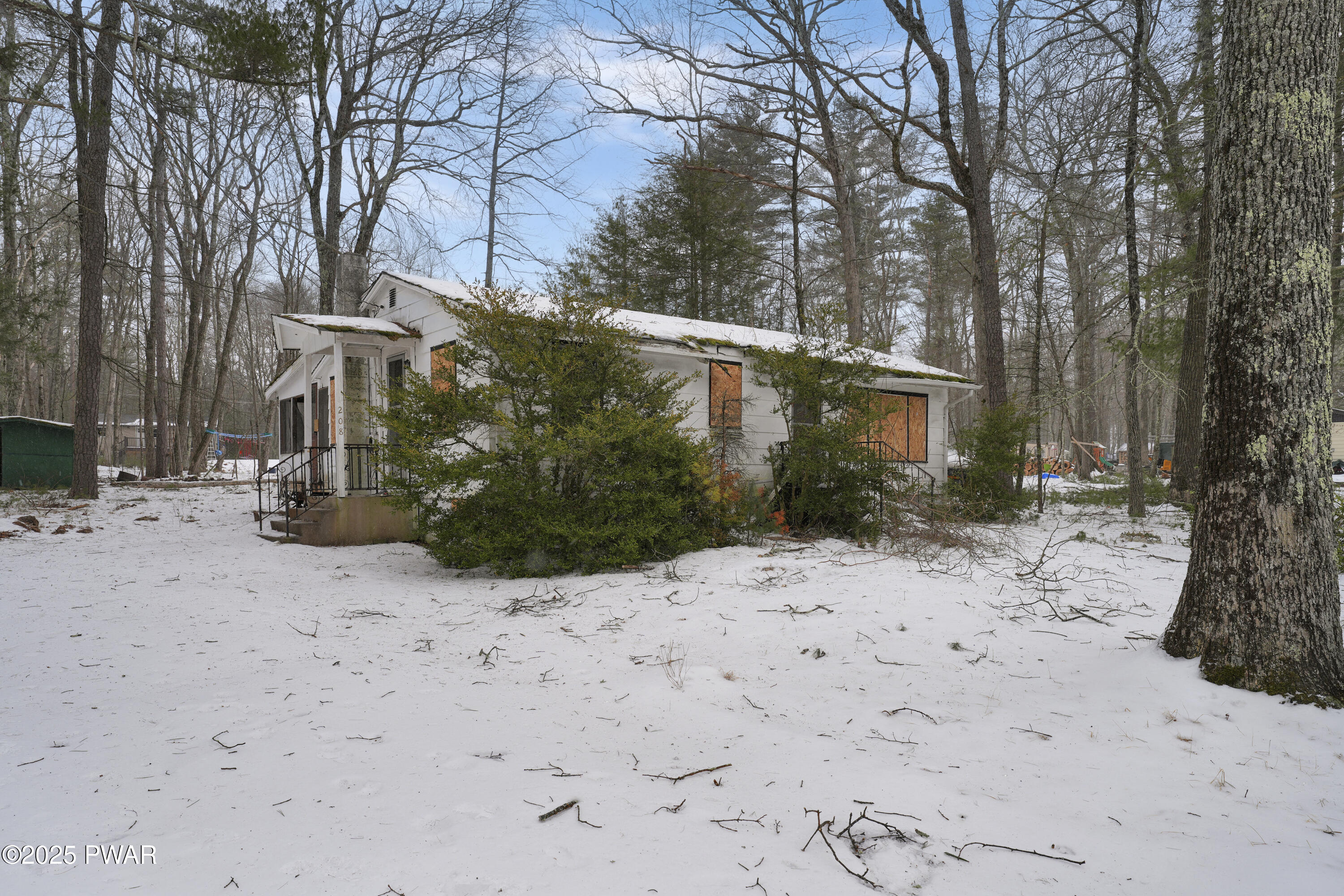208 Doolan Road, Dingmans Ferry, Pennsylvania image 2