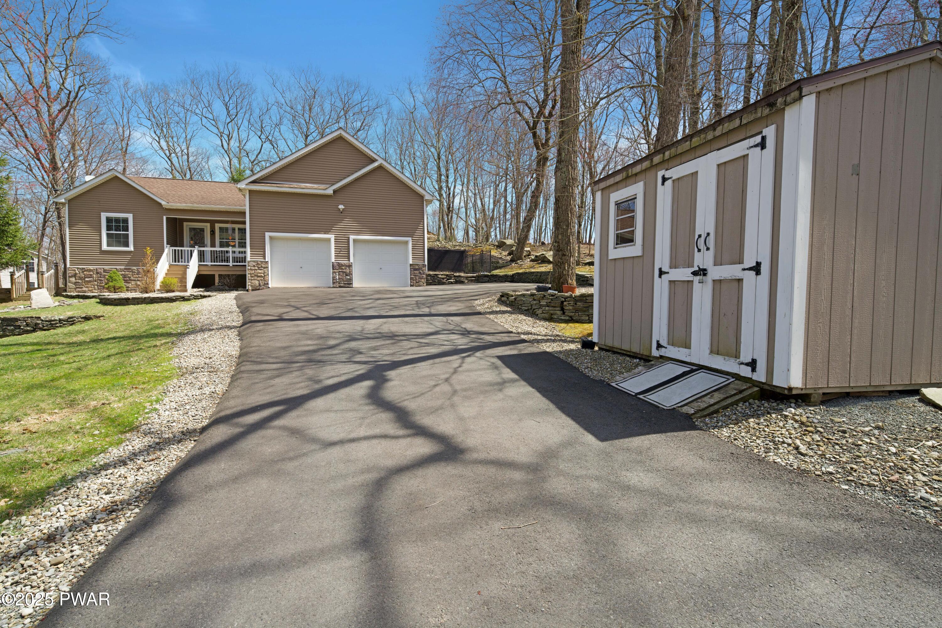 299 Gold Key Road, Milford, Pennsylvania image 3