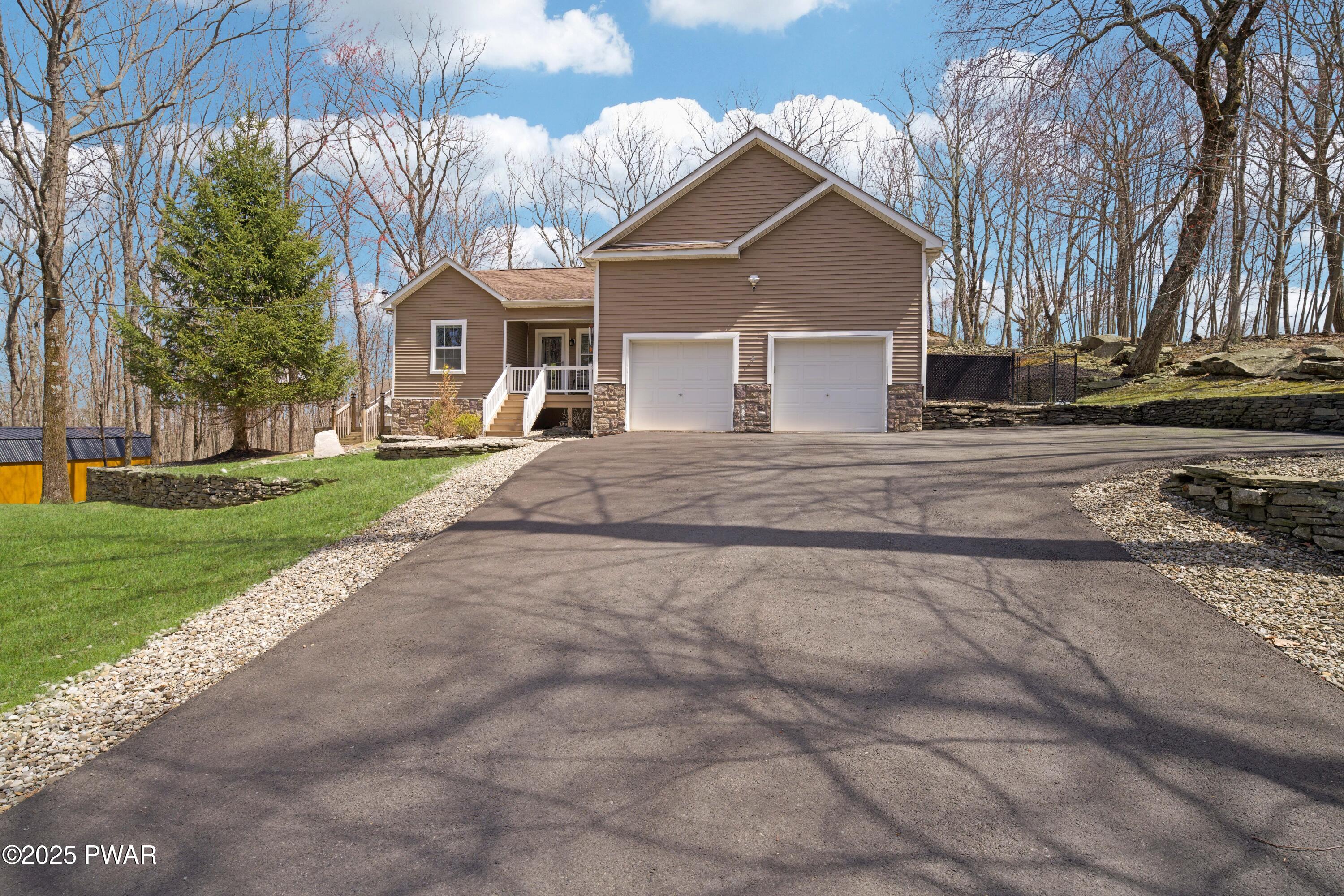 299 Gold Key Road, Milford, Pennsylvania image 2