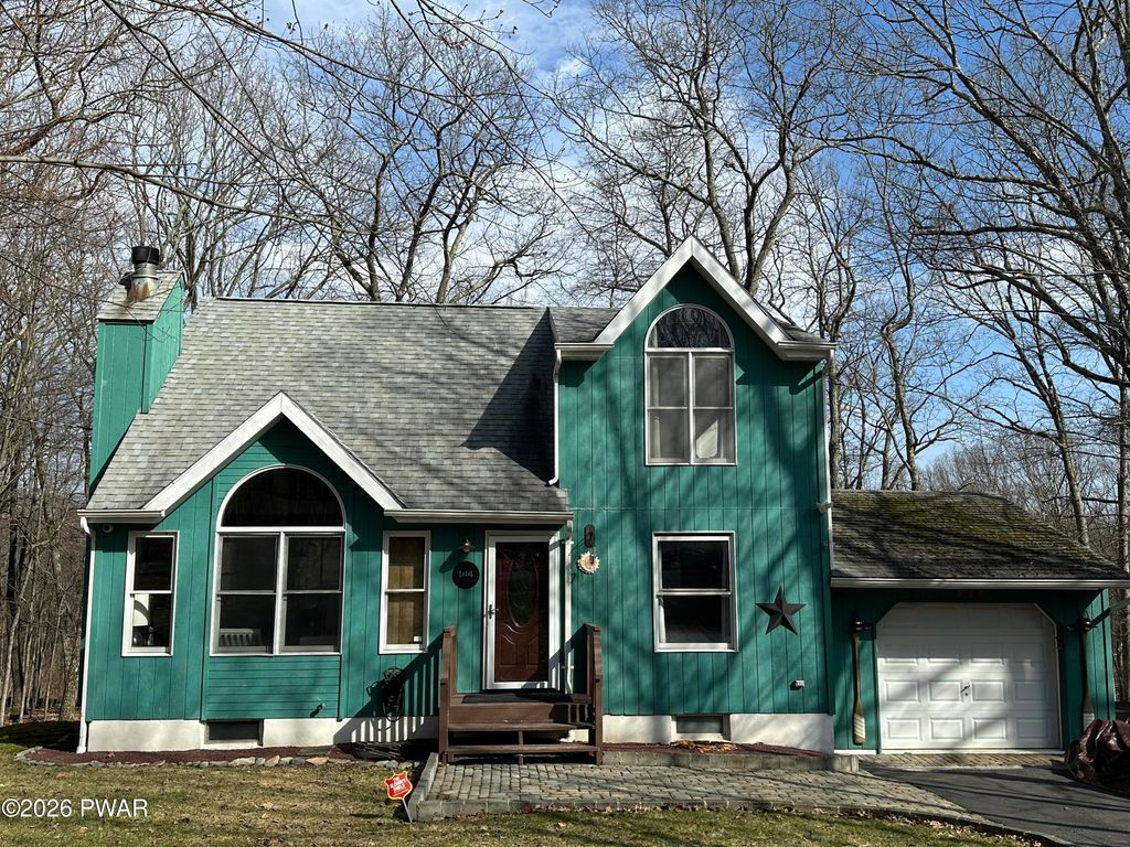 Photo of 144 Westwood, Dingmans Ferry, PA 18328 (MLS # PW260881)