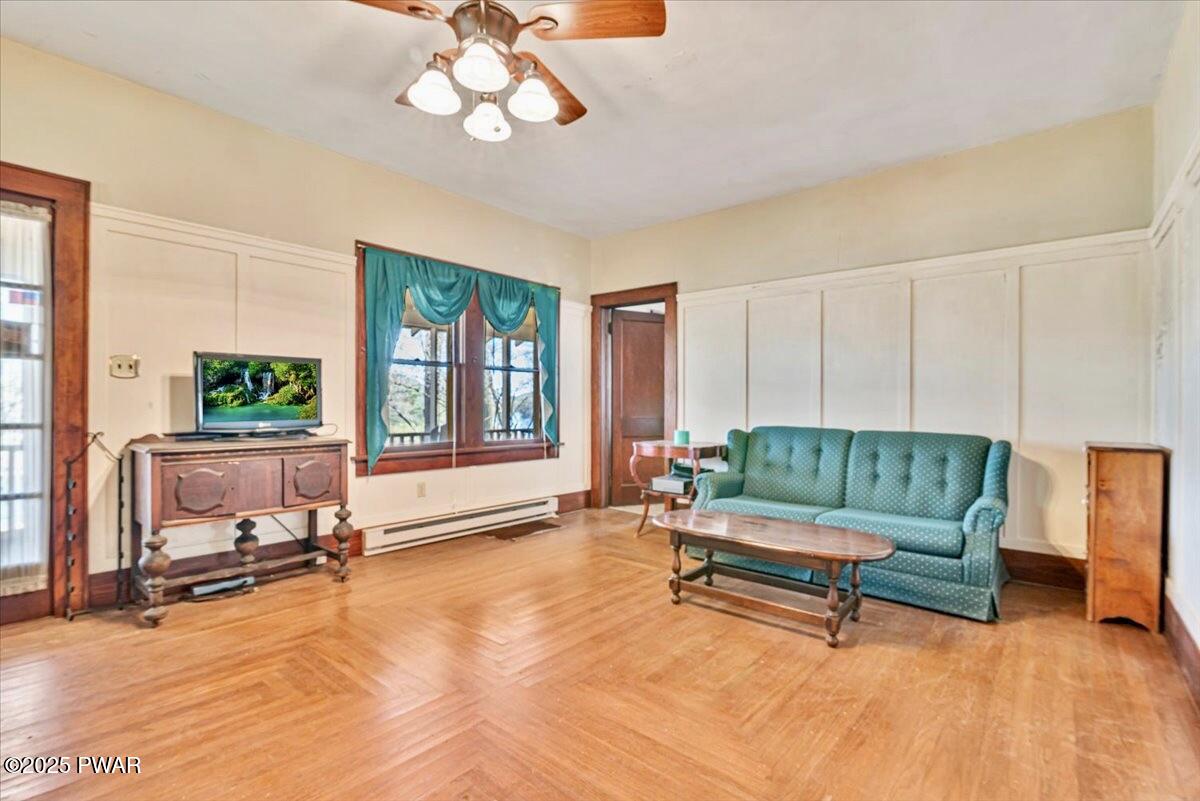 564A Peggy Runway Road, Beach Lake, Pennsylvania image 31