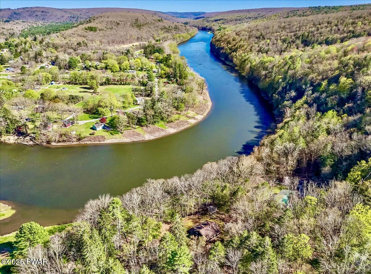 564A Peggy Runway Road, Beach Lake, Pennsylvania image 10