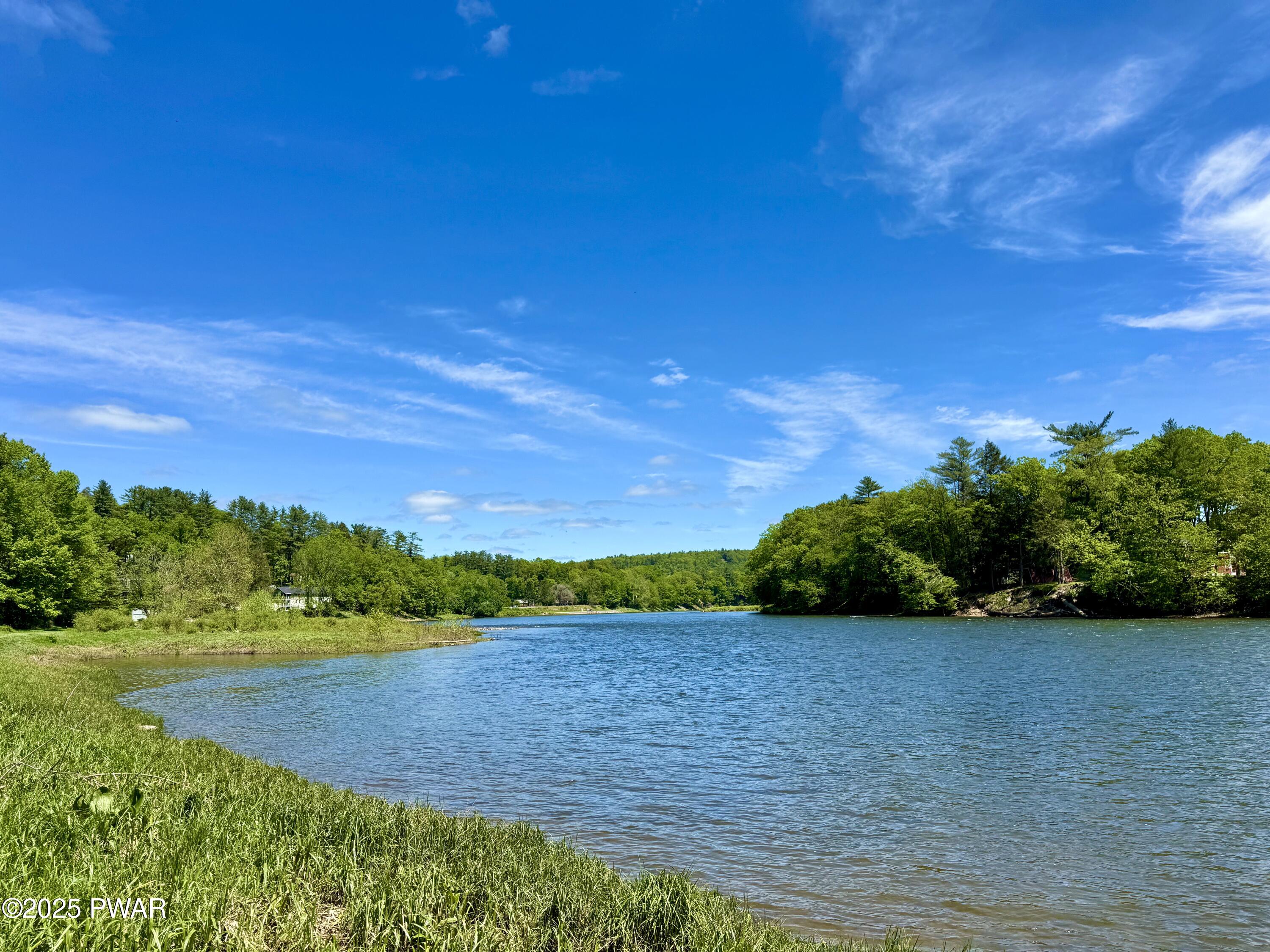 564A Peggy Runway Road, Beach Lake, Pennsylvania image 11
