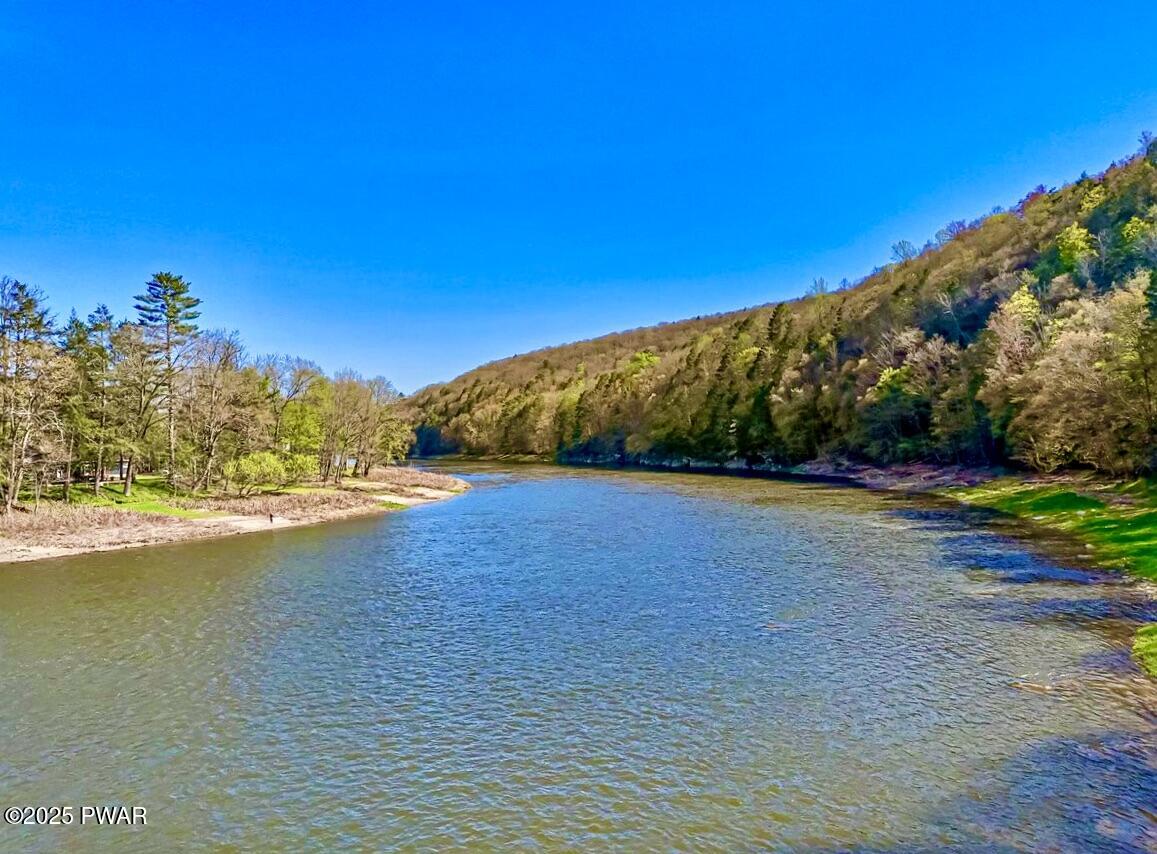 564A Peggy Runway Road, Beach Lake, Pennsylvania image 44