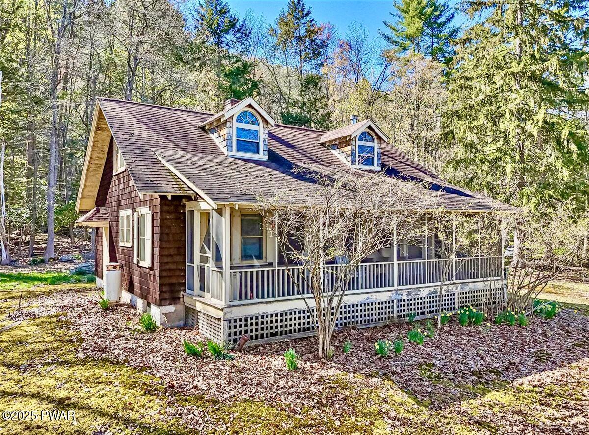 564A Peggy Runway Road, Beach Lake, Pennsylvania image 19