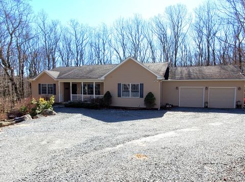 804 E Whippletree Court, Lords Valley, PA 18428 - MLS#: PW240161