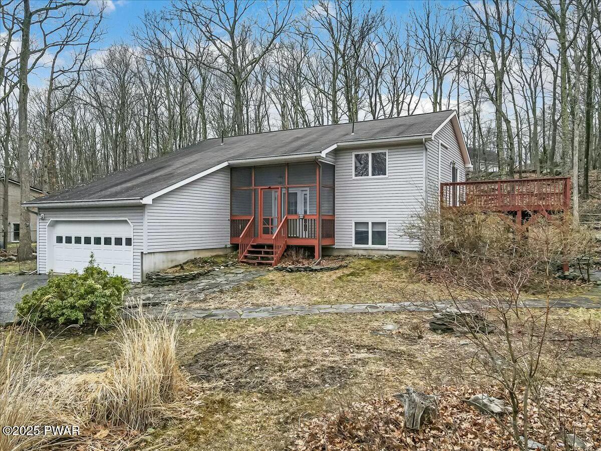 120 High Meadow Drive, Milford, Pennsylvania image 1