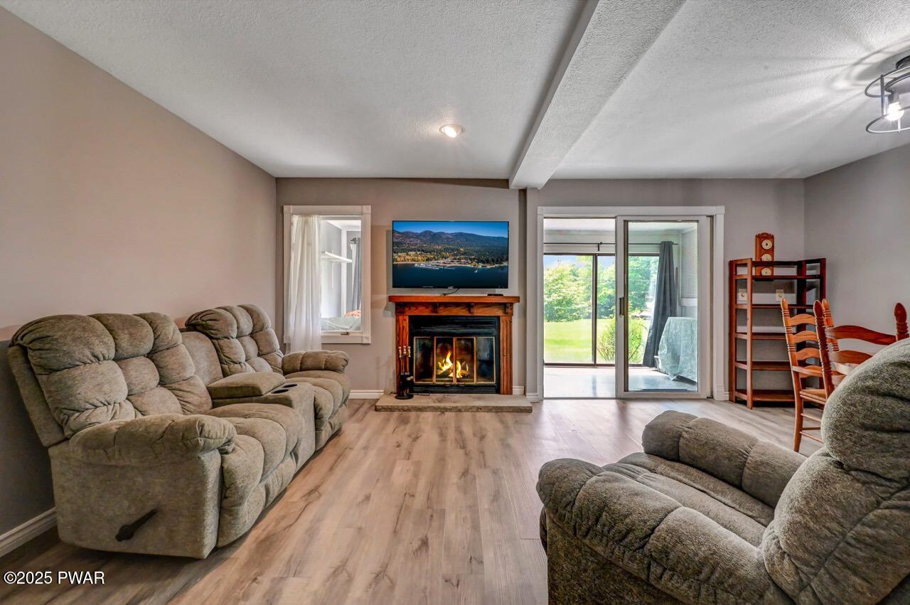 1107 Crest Circle, Lakeville, Pennsylvania image 5