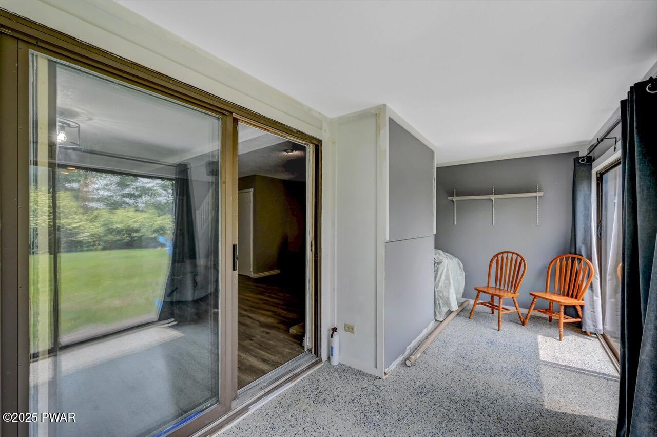 1107 Crest Circle, Lakeville, Pennsylvania image 25