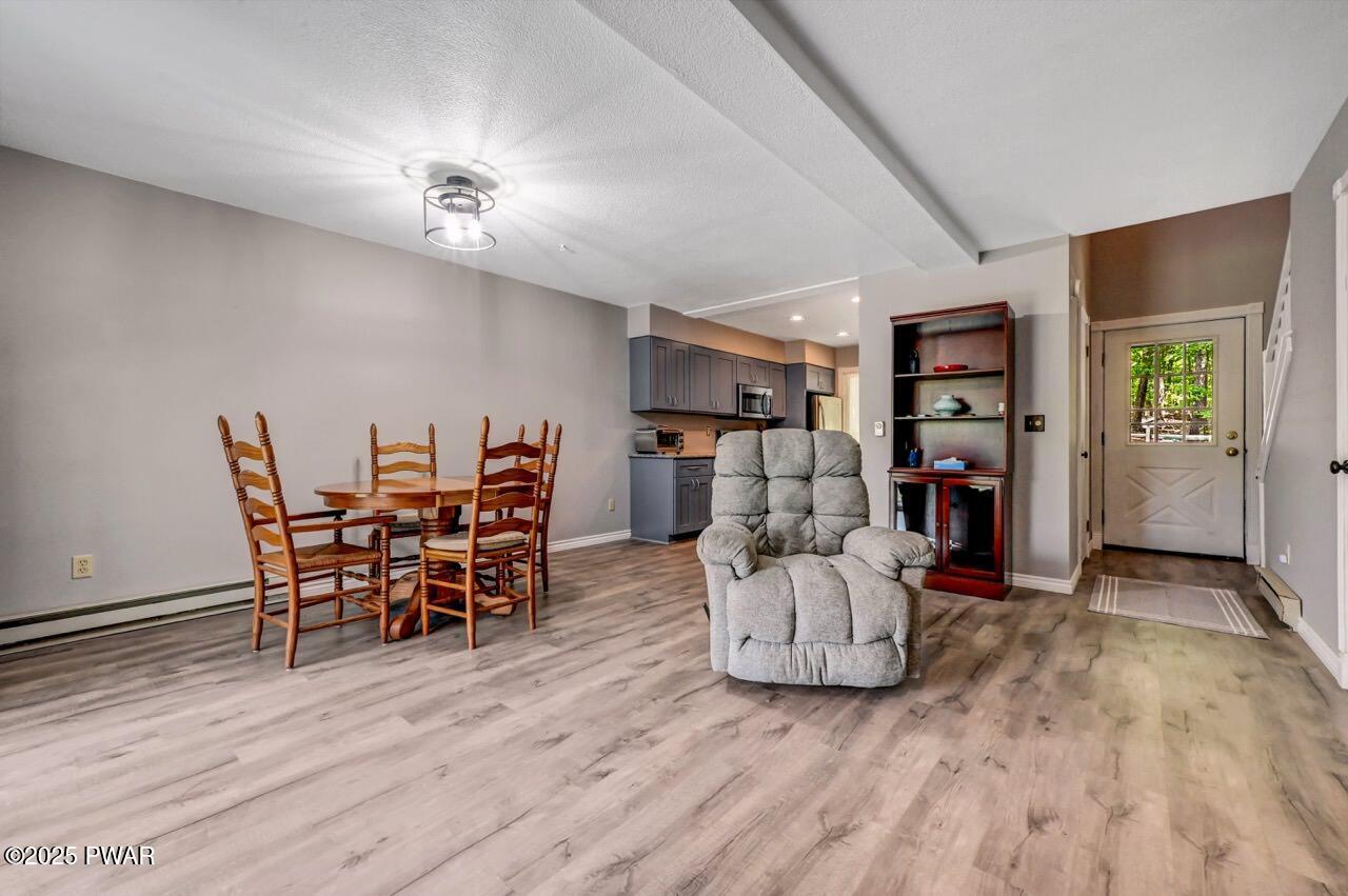 1107 Crest Circle, Lakeville, Pennsylvania image 8